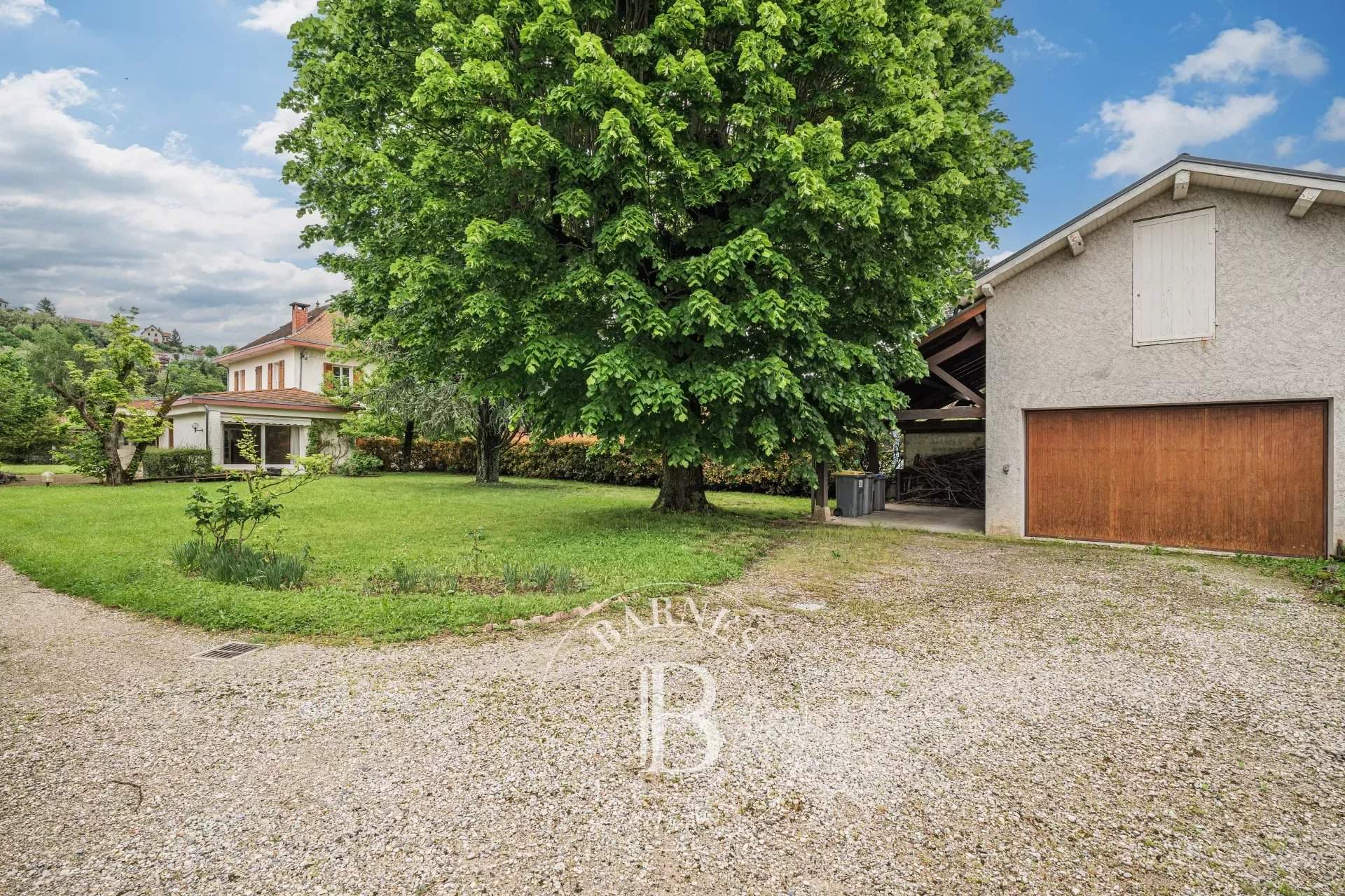 Coublevie  - Maison 7 Pi&egrave;ces 5 Chambres - picture 14