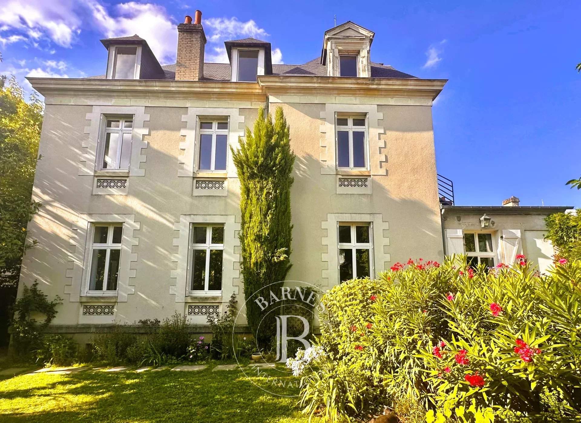 Rennes  - House 7 Bedrooms - picture 1