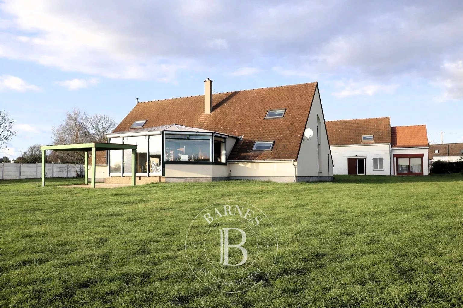 Le Coudray-sur-Thelle  - Maison 8 Pi&egrave;ces - picture 1