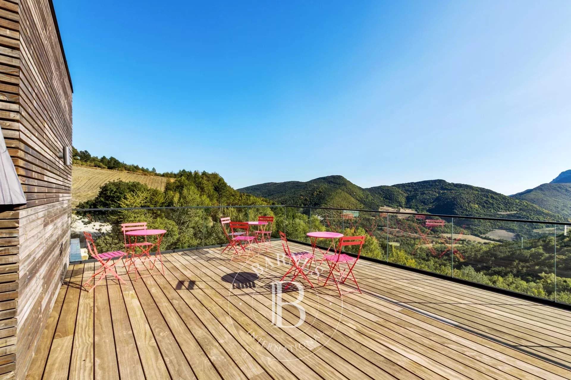 Grignan  - Propriété 24 Pièces 17 Chambres - picture 14