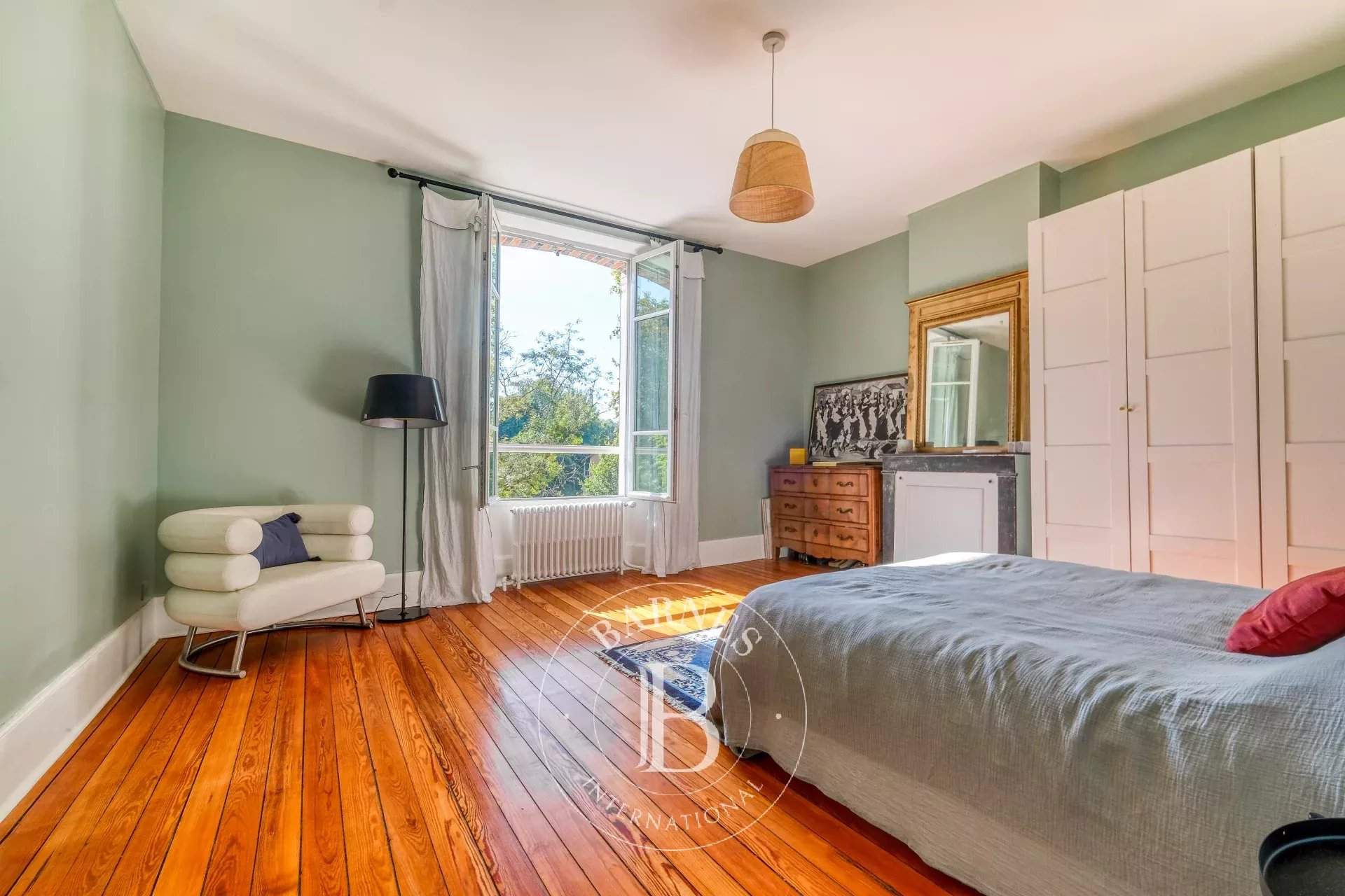 Fontainebleau  - Casa de pueblo 7 Cuartos 5 Habitaciones - picture 12