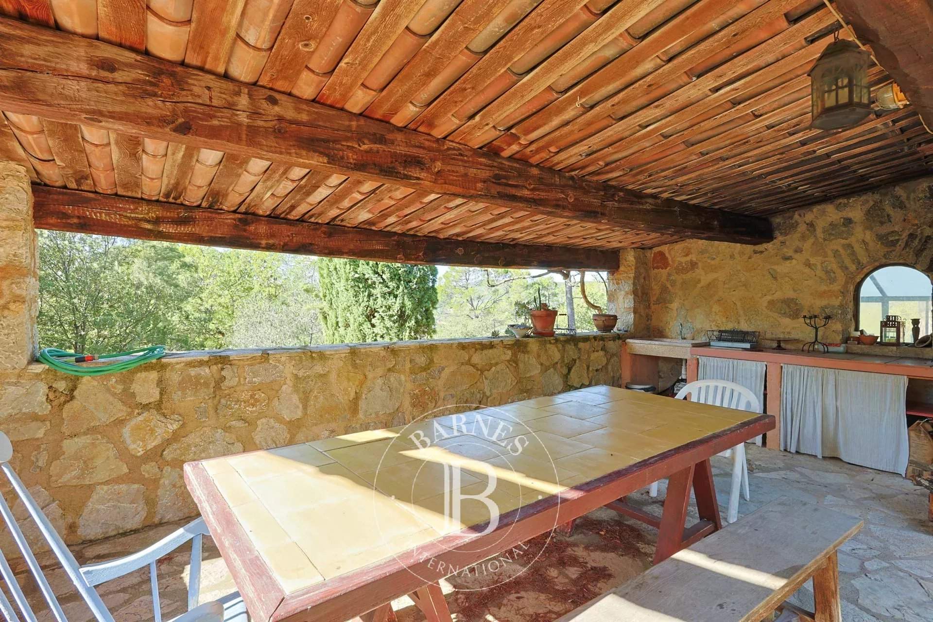 Entrecasteaux  - Property 7 Bedrooms - picture 16