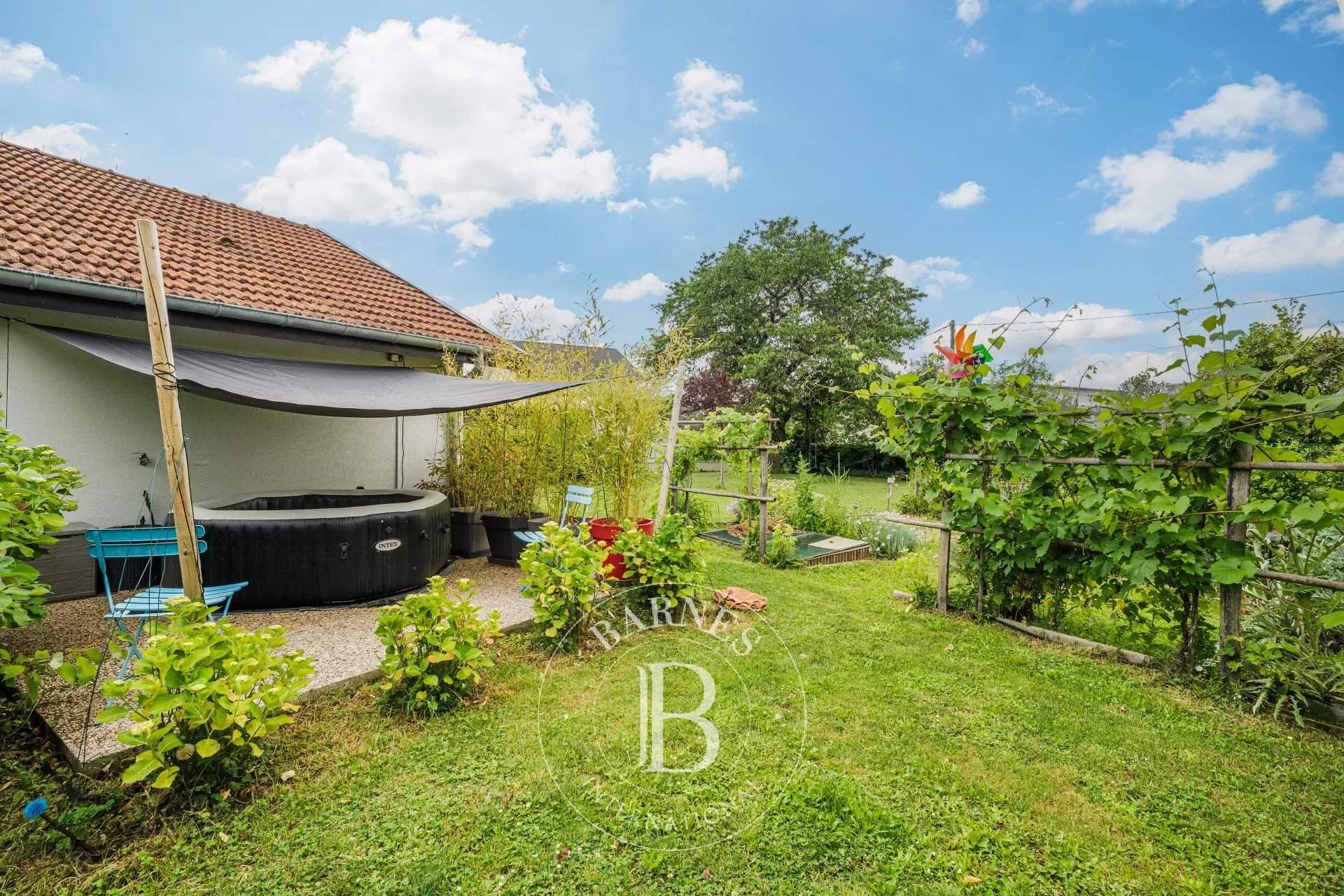 Coublevie  - Maison 9 Pi&egrave;ces 4 Chambres - picture 14