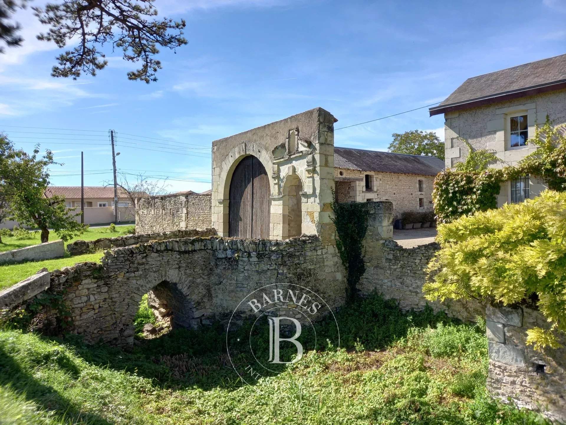 Poitiers  - Manoir 8 Pièces 4 Chambres - picture 6