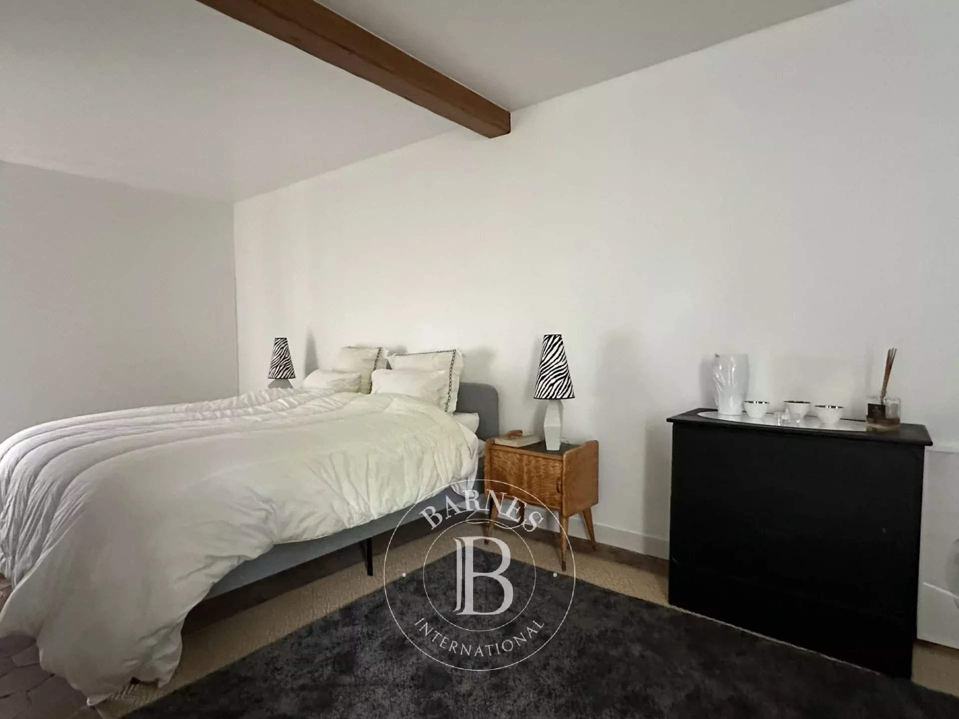 Saint-Vrain  - Maison 7 Pi&egrave;ces 6 Chambres - picture 15