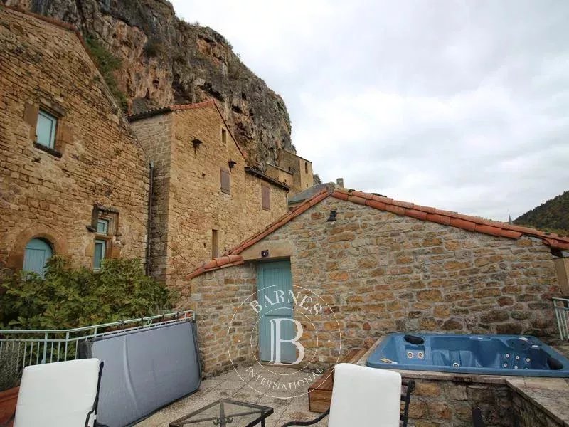 Millau  - Propriété 11 Pi&egrave;ces 7 Chambres - picture 5