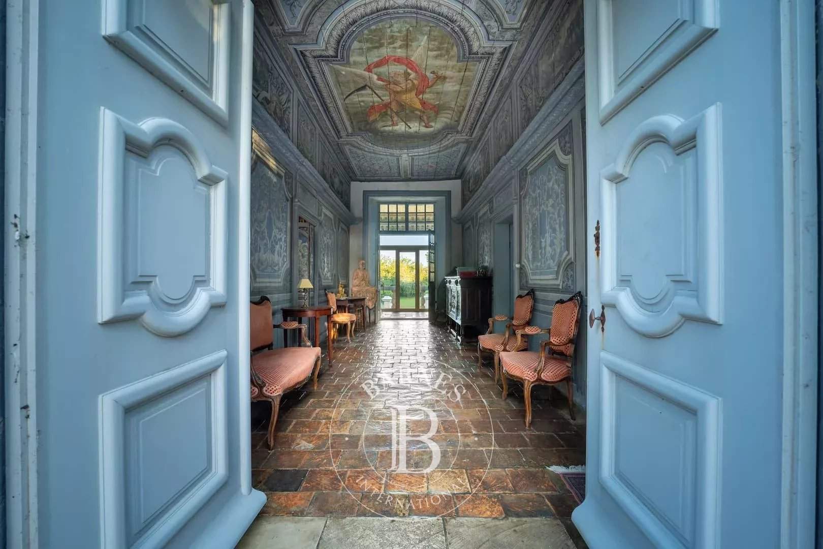 Royan  - Castle 21 Bedrooms - picture 4