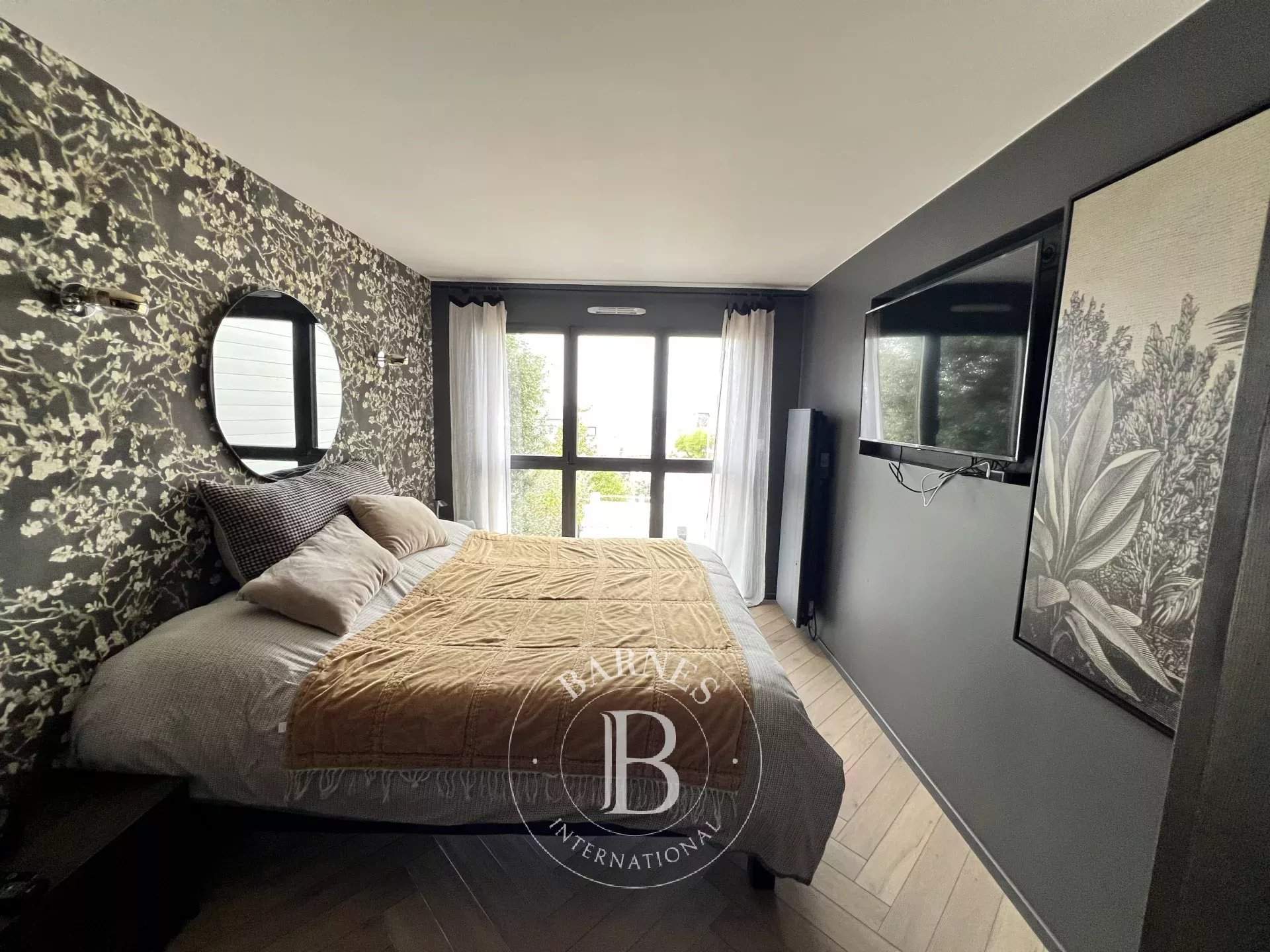 Donville-les-Bains  - Maison 5 Pi&egrave;ces 3 Chambres - picture 10