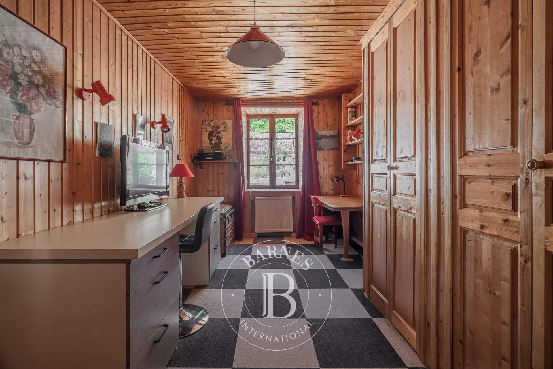 La Côte-Saint-André  - Maison 9 Pi&egrave;ces 5 Chambres - picture 8