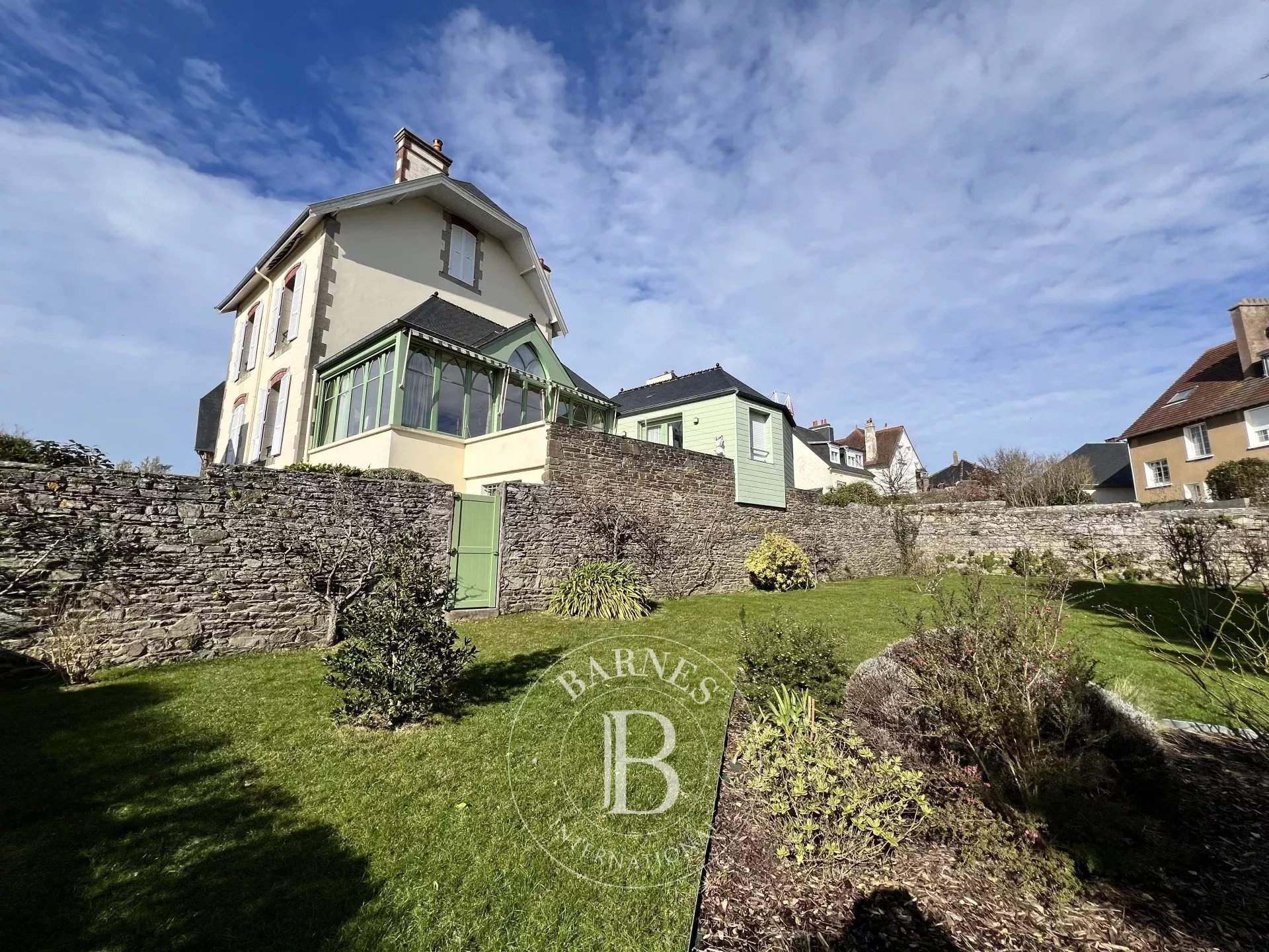 Granville  - Villa 7 Pi&egrave;ces 5 Chambres - picture 7