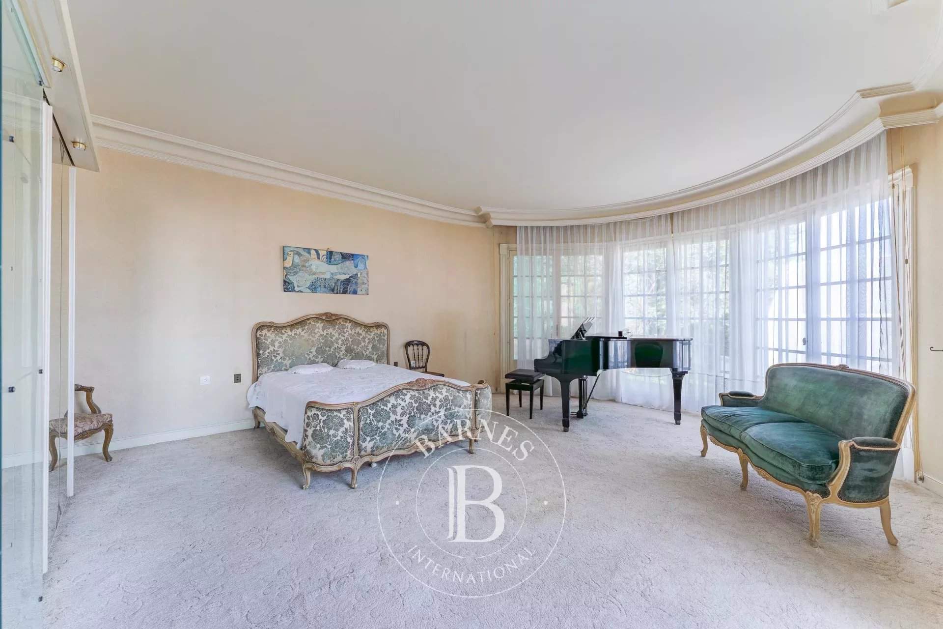 Villerest  - Maison 10 Pi&egrave;ces 6 Chambres - picture 7