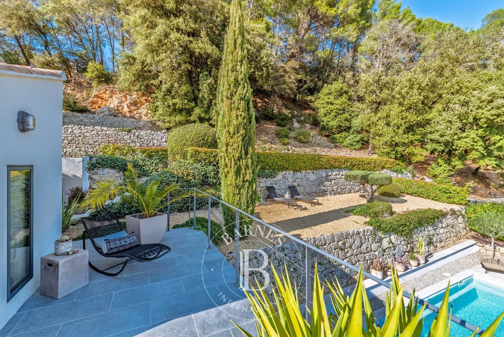 Bagnols-en-Forêt  - Maison 7 Pi&egrave;ces 3 Chambres - picture 7