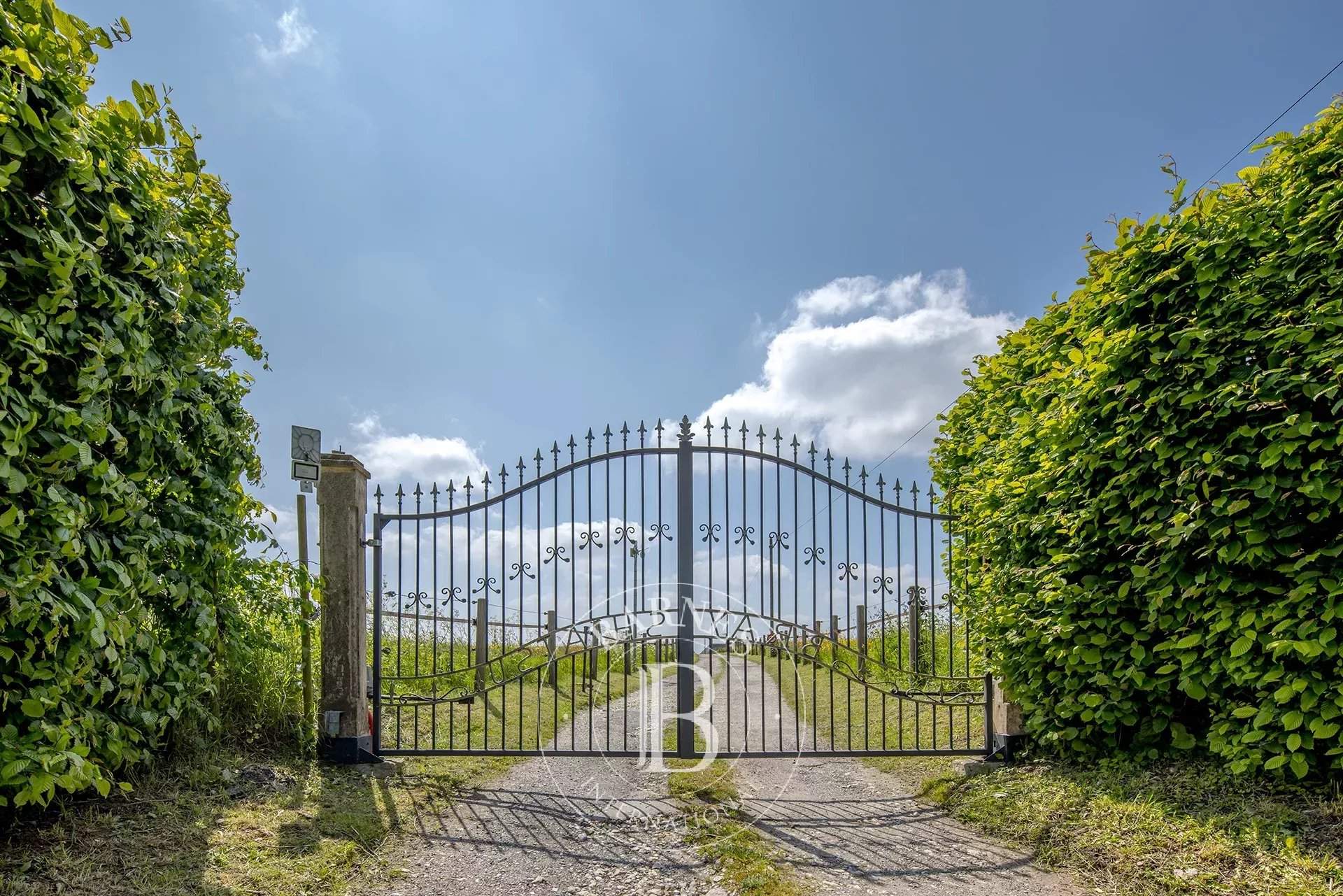 Forges-les-Eaux  - Property 5 Bedrooms - picture 3