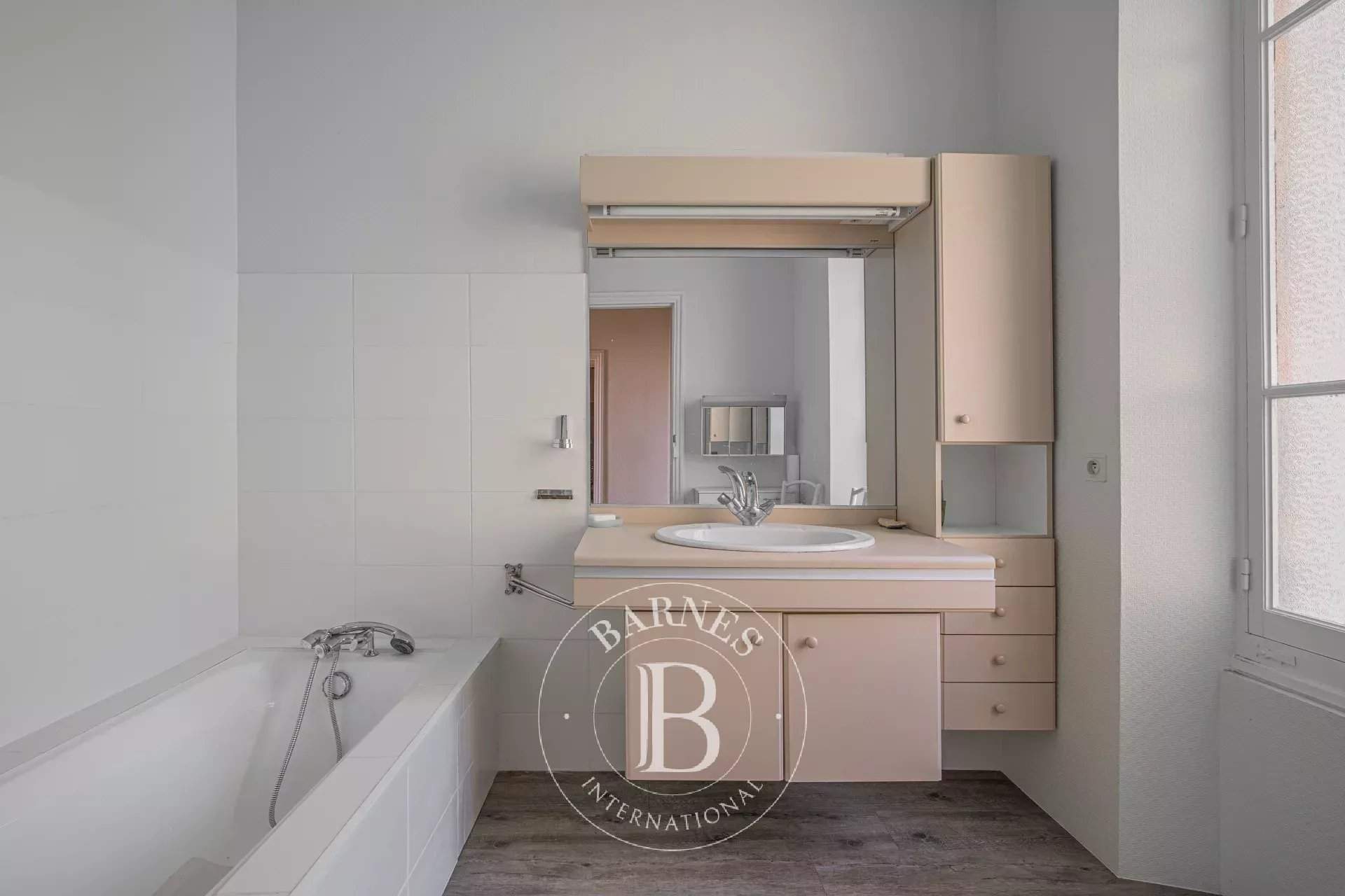 Voreppe  - Propriété 19 Pièces 7 Chambres - picture 15