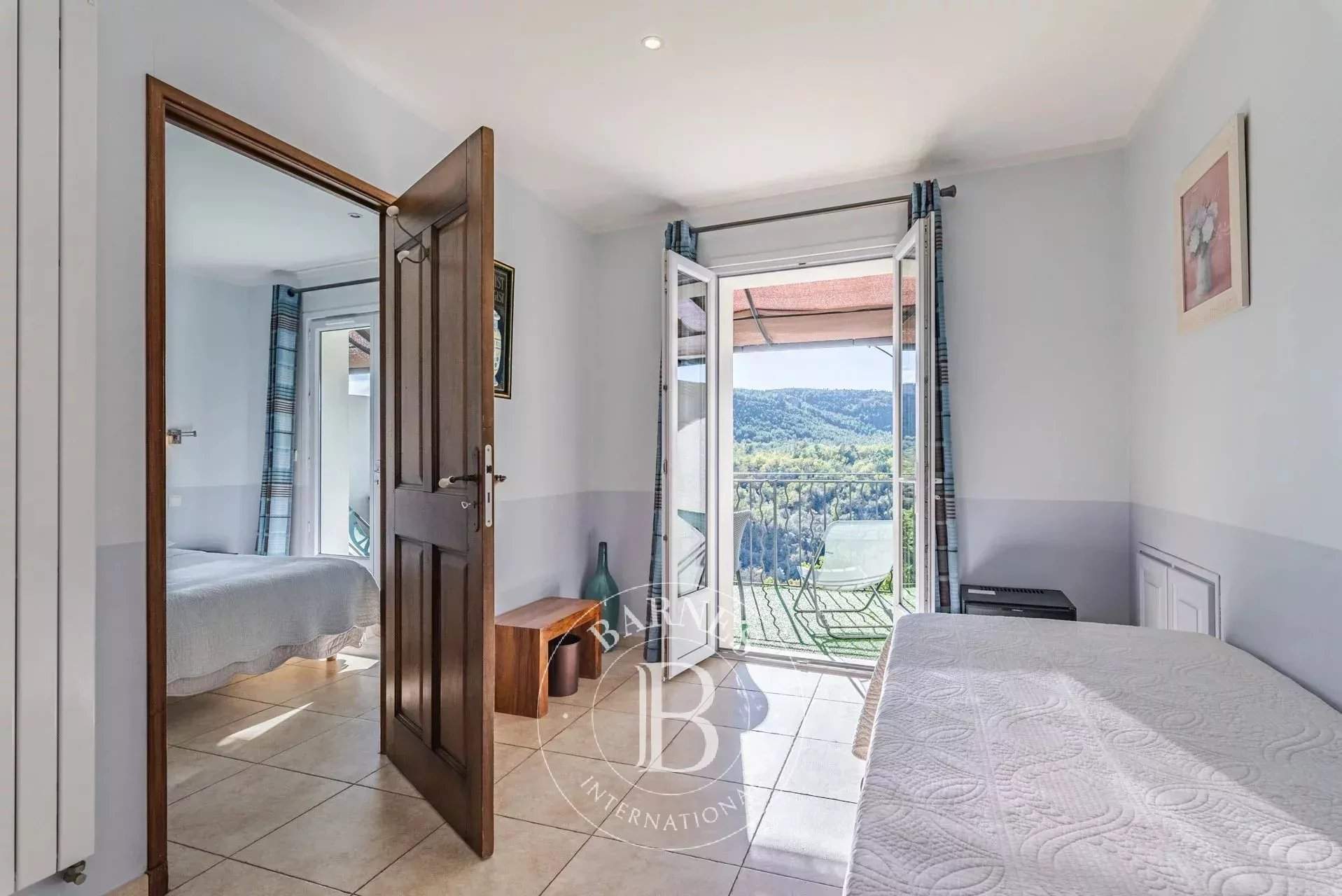 Bagnols-en-Forêt  - Maison d'hôtes 17 Pi&egrave;ces 14 Chambres - picture 11