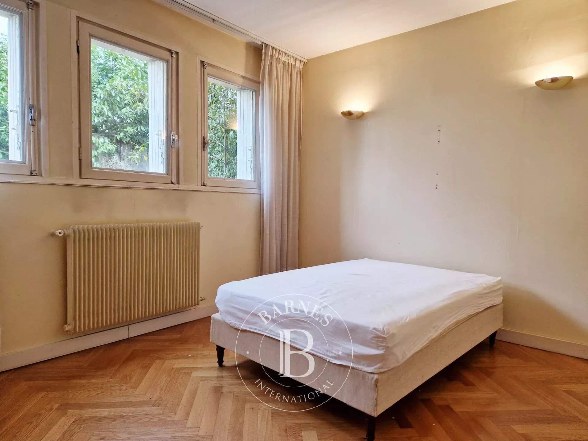 Montmorency  - Maison 9 Pi&egrave;ces 2 Chambres - picture 14