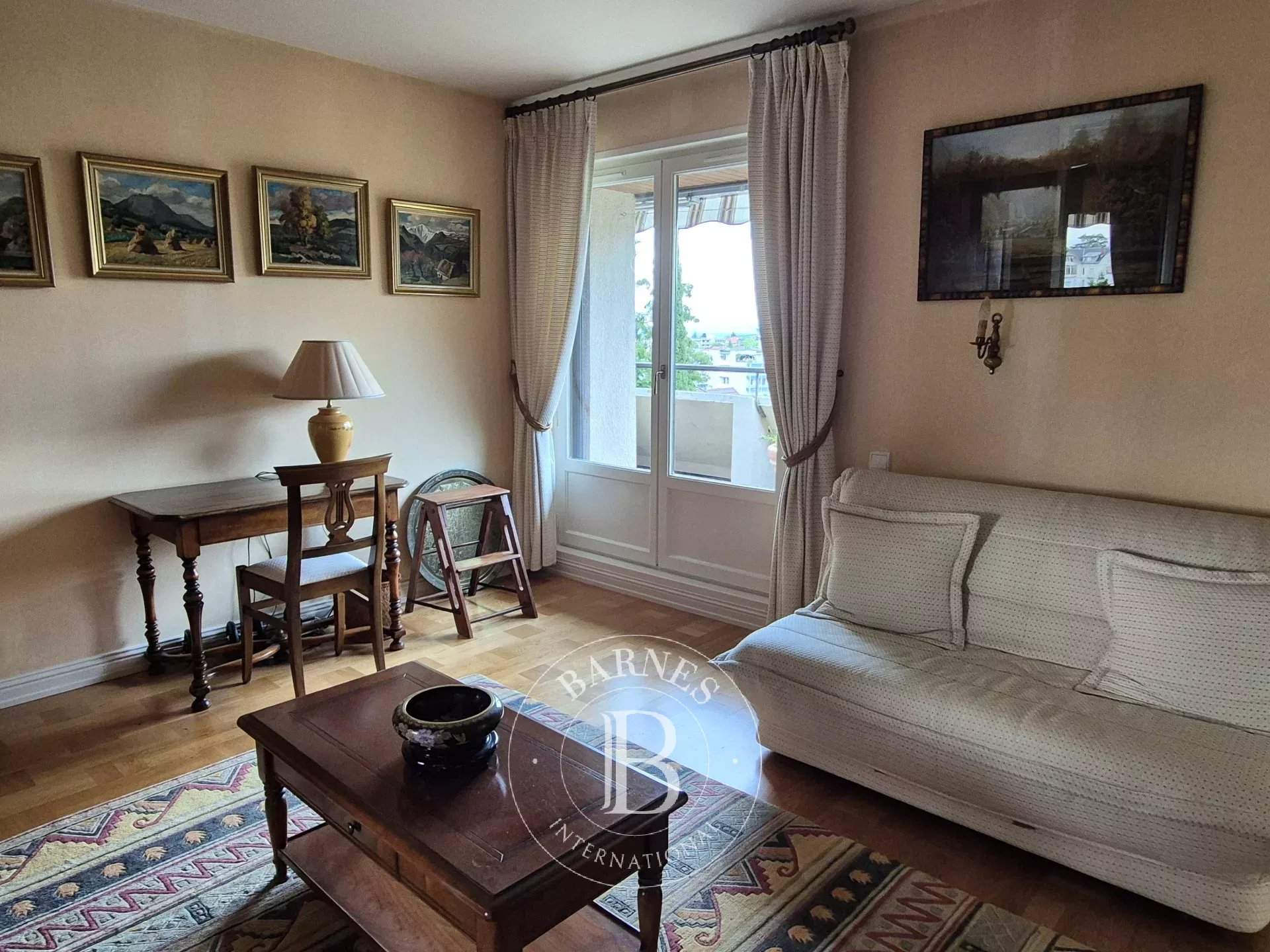 Riom  - Maison 12 Pi&egrave;ces 8 Chambres - picture 20