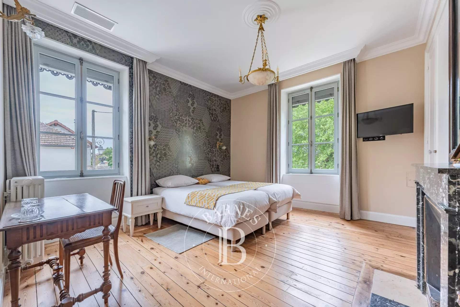 Maubec  - Bed and breakfast 6 Bedrooms - picture 9