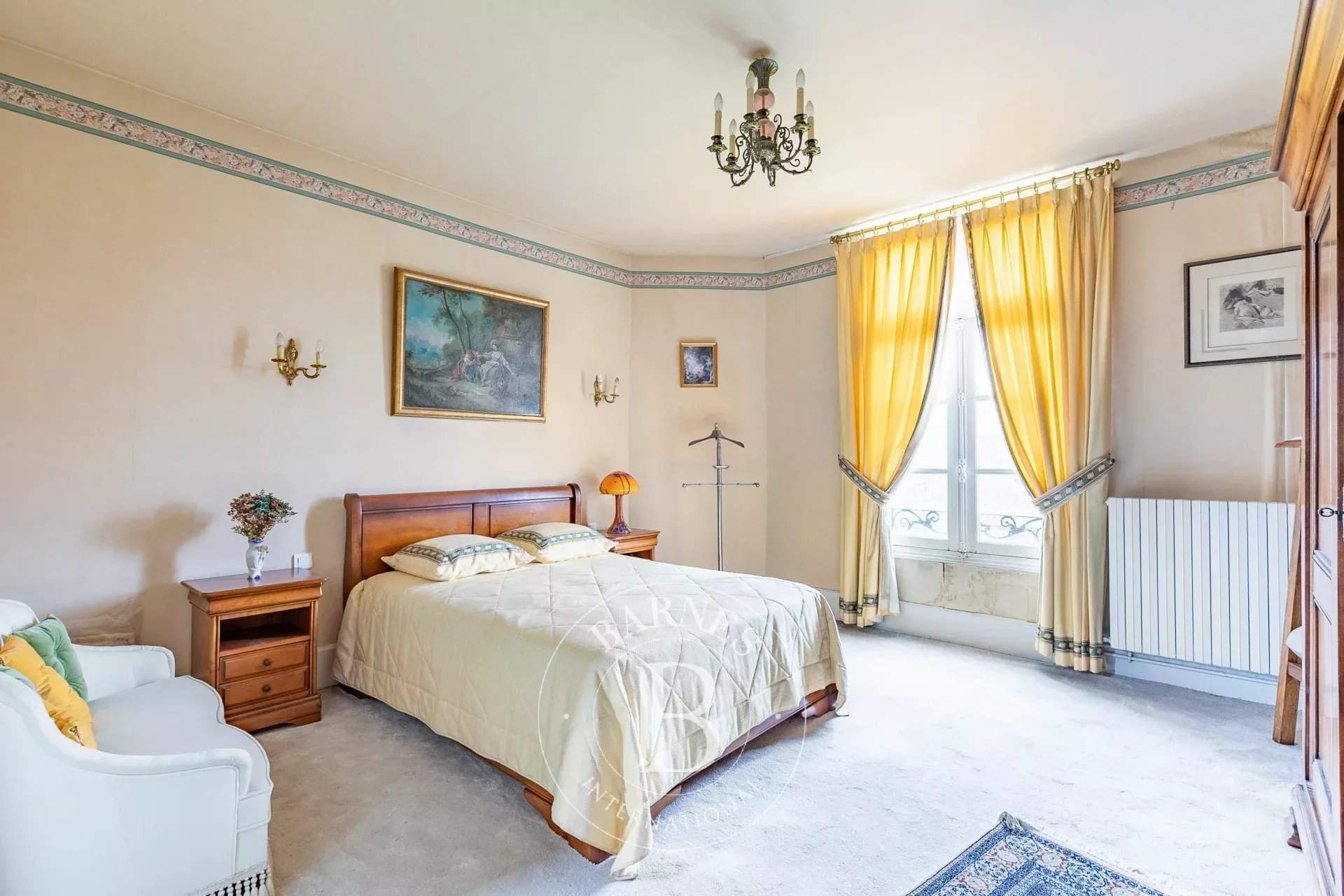 Compiègne  - Maison 9 Pi&egrave;ces 7 Chambres - picture 11