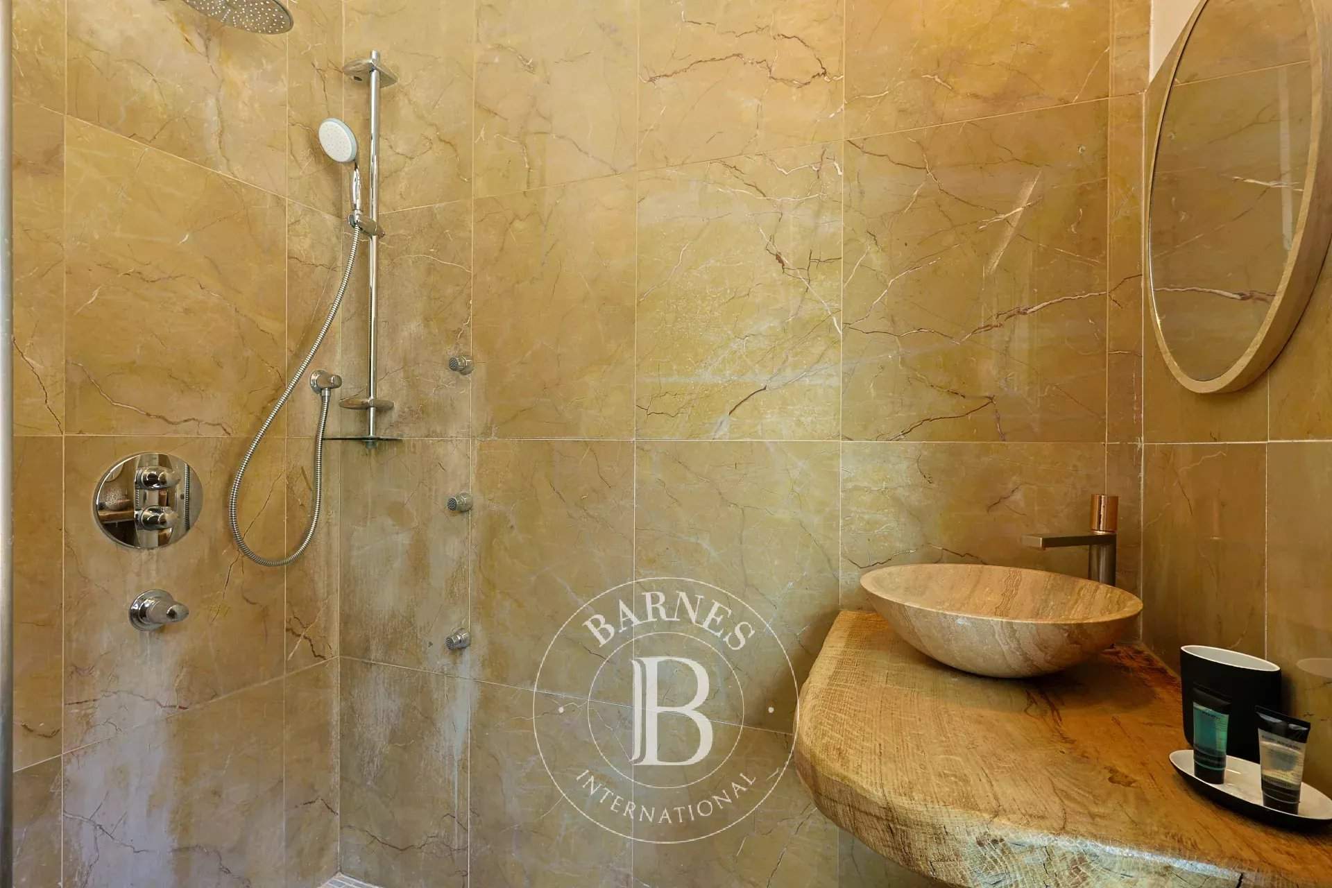 Lorgues  - Finca 9 Cuartos 6 Habitaciones - picture 18