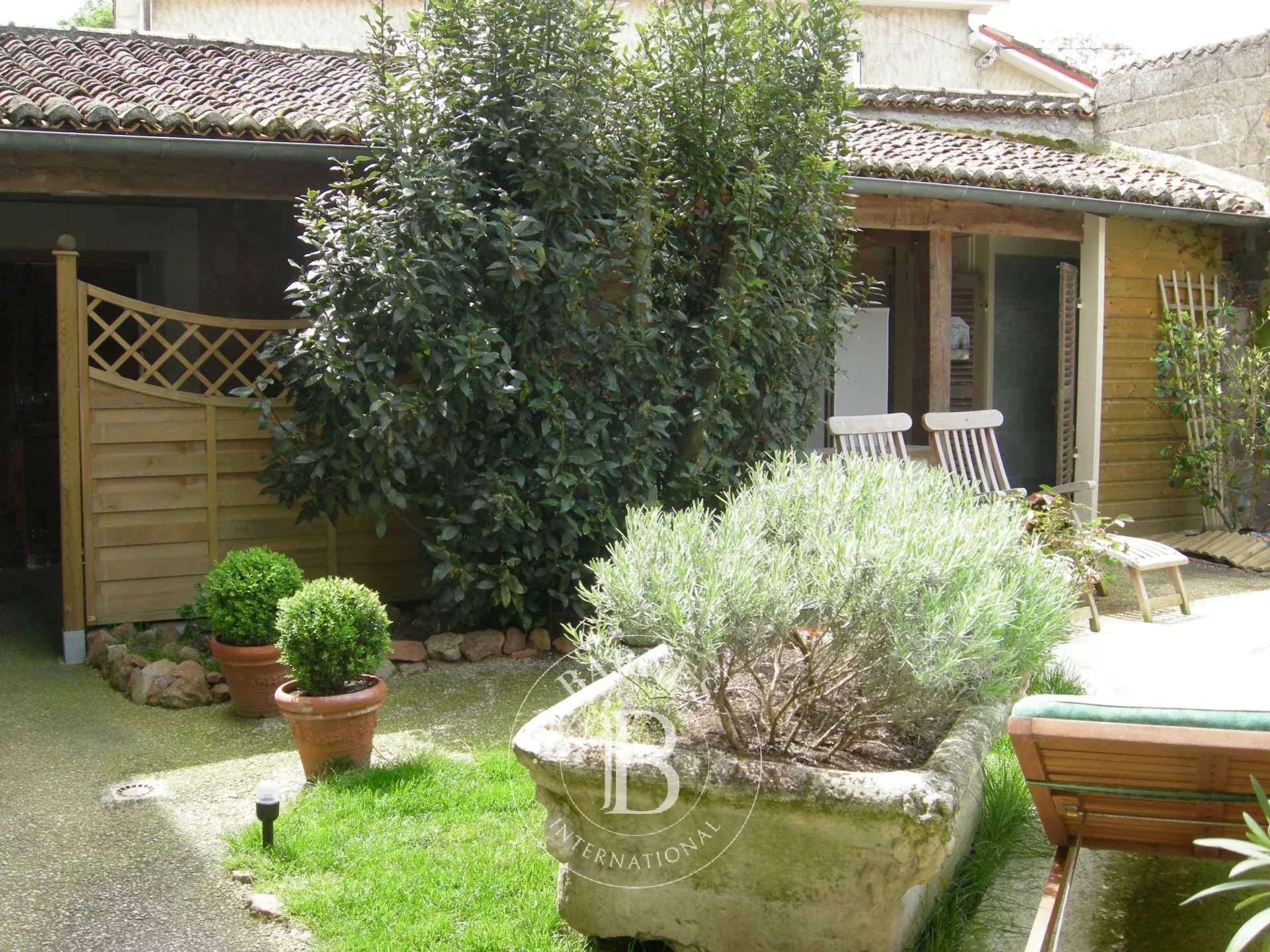 Loudun  - Mansion 5 Bedrooms - picture 6