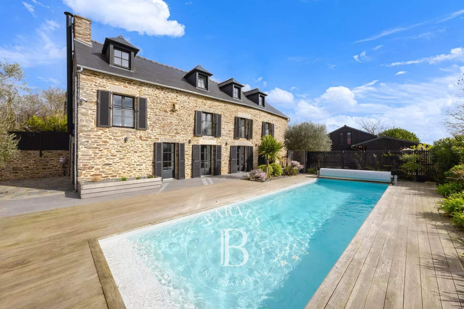 Plouër-sur-Rance  - Maison 7 Pi&egrave;ces 5 Chambres - picture 4