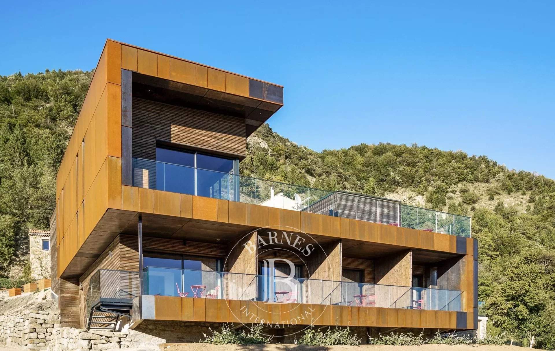 Grignan  - Propriété 24 Pièces 17 Chambres - picture 6