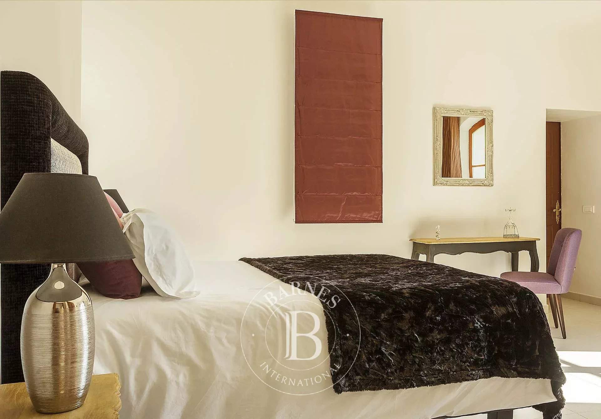 Flayosc  - Bastide 10 Pi&egrave;ces 5 Chambres - picture 11