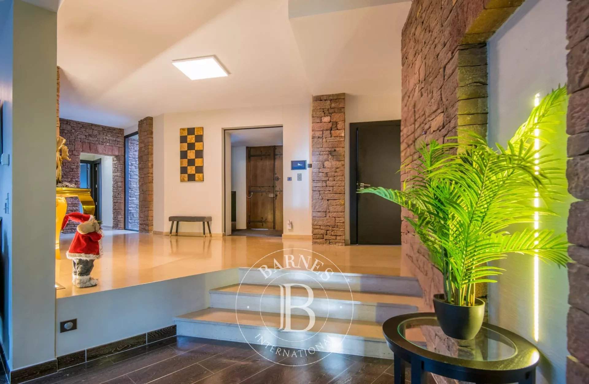 Saint-Affrique  - Villa 13 Pi&egrave;ces 6 Chambres - picture 14