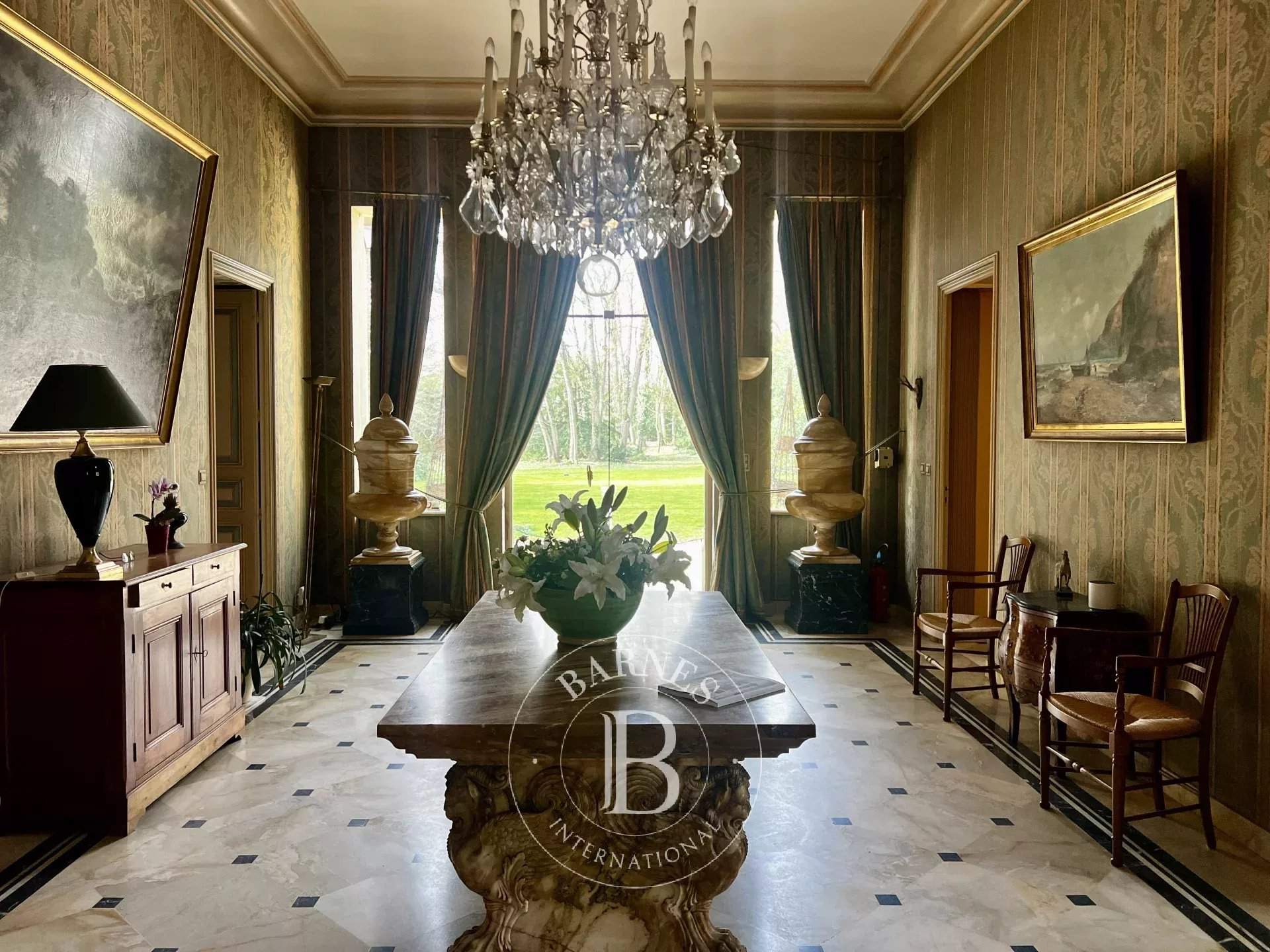 Tournus  - Château 20 Pi&egrave;ces 9 Chambres - picture 5