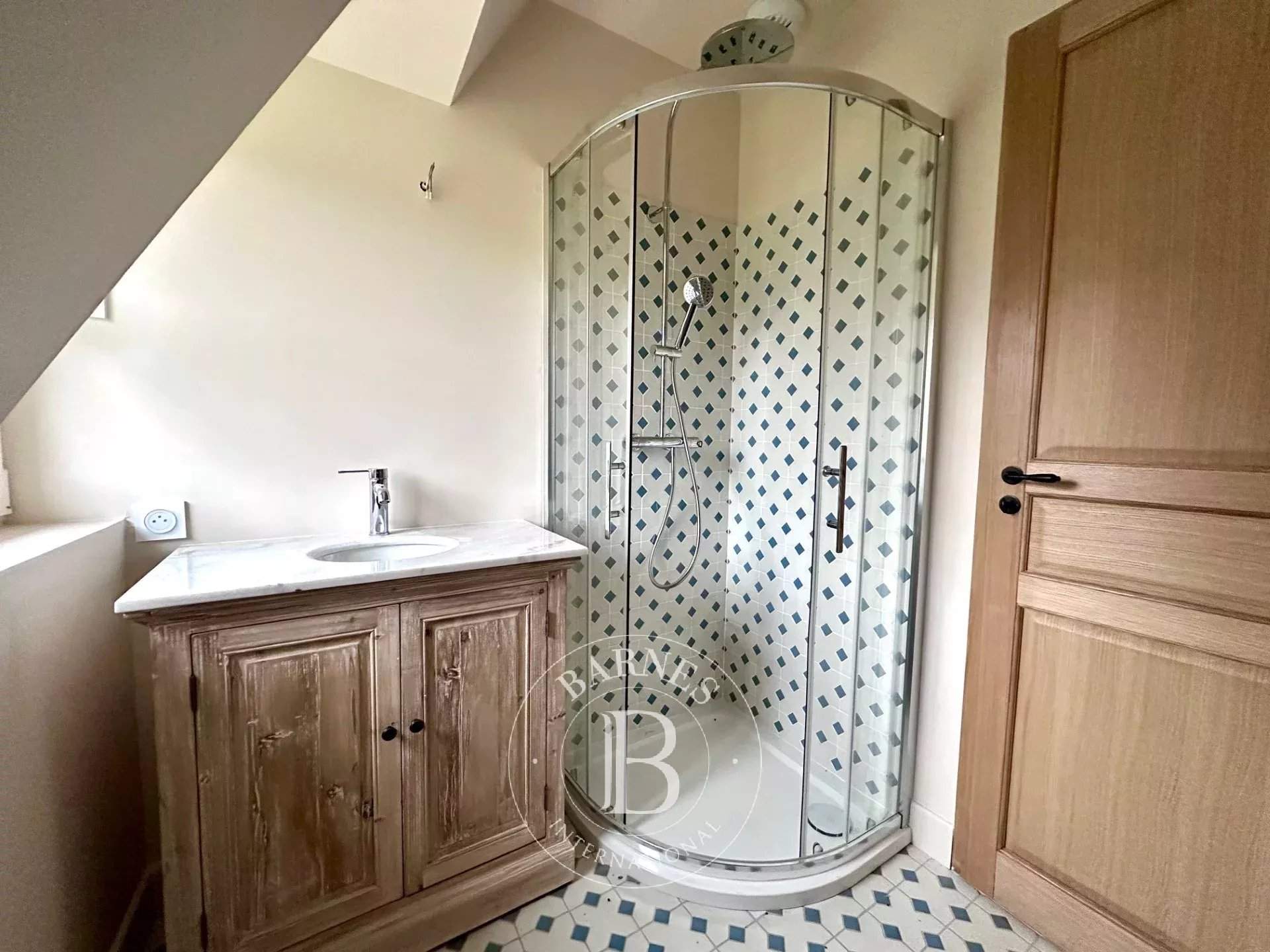 Saint-Benoît-des-Ombres  - Maison 6 Pi&egrave;ces 4 Chambres - picture 13