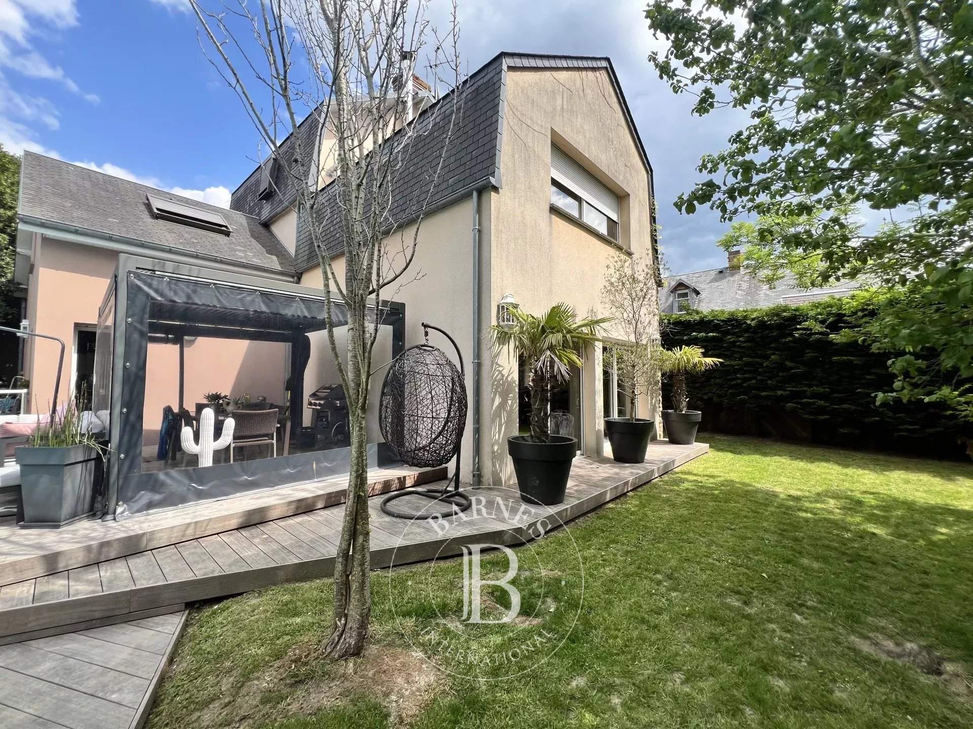 Granville  - House 5 Bedrooms - picture 6