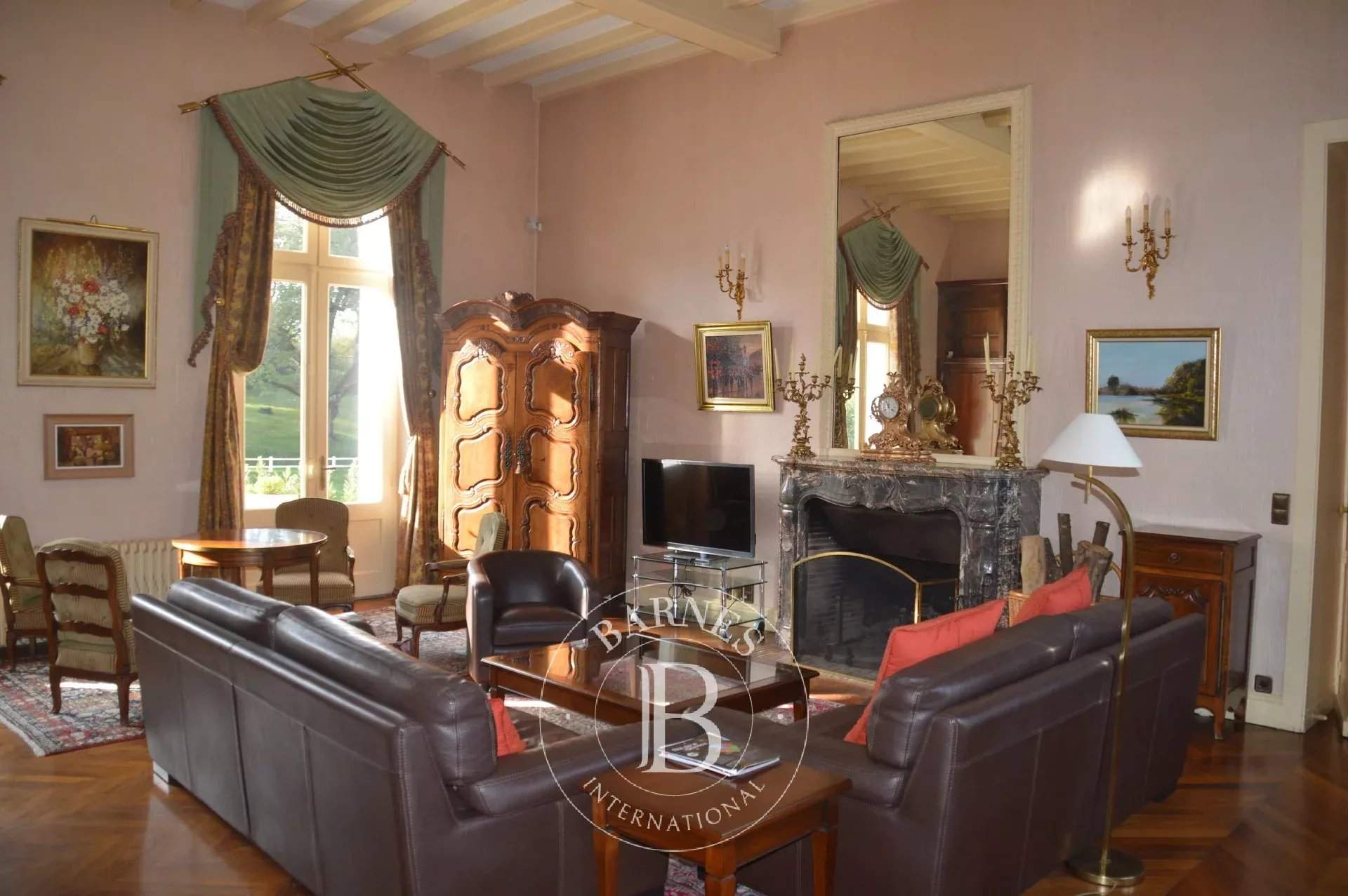 Poitiers  - Château 22 Pièces 12 Chambres - picture 13