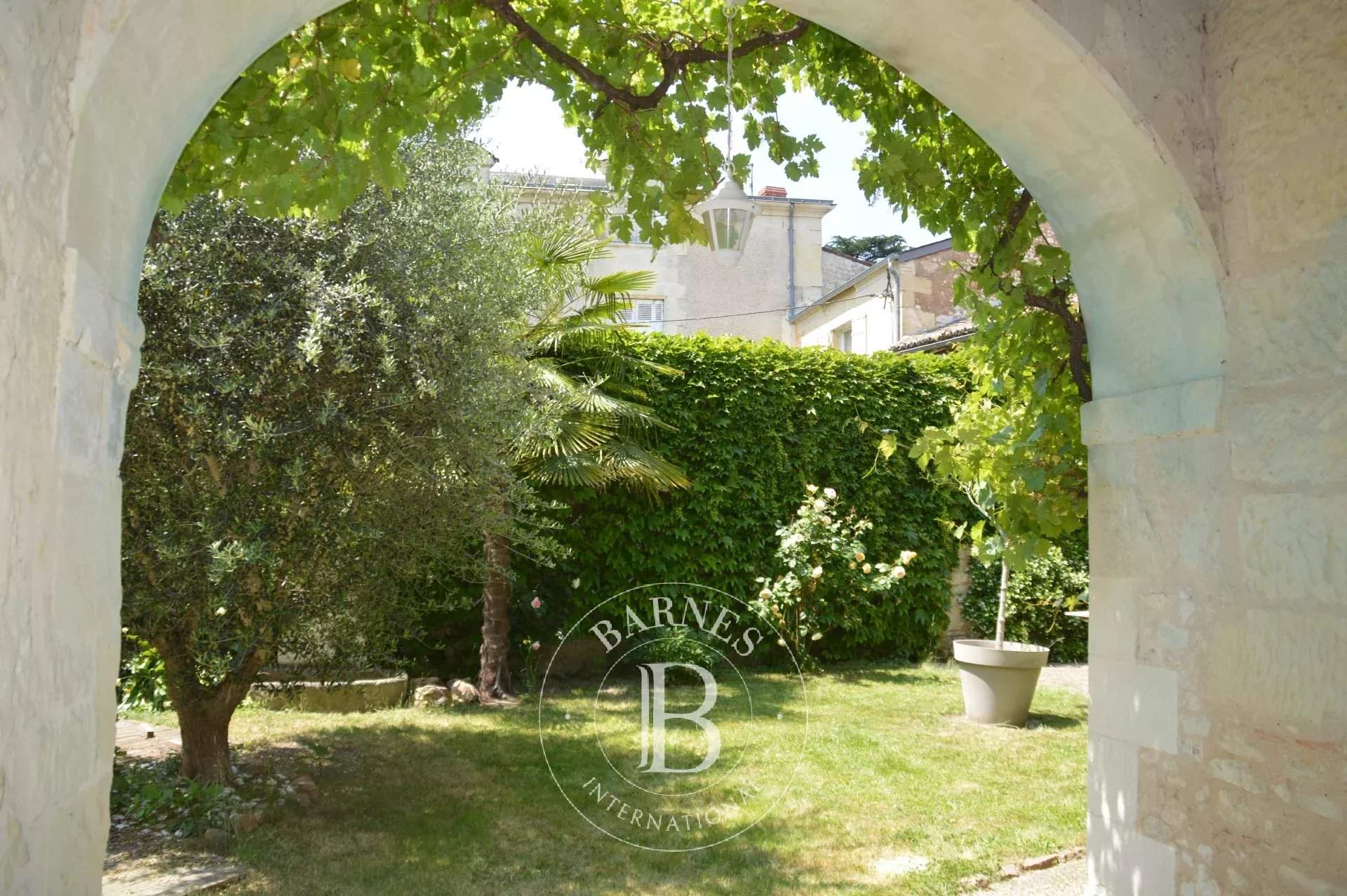 Loudun  - Mansion 5 Bedrooms - picture 11