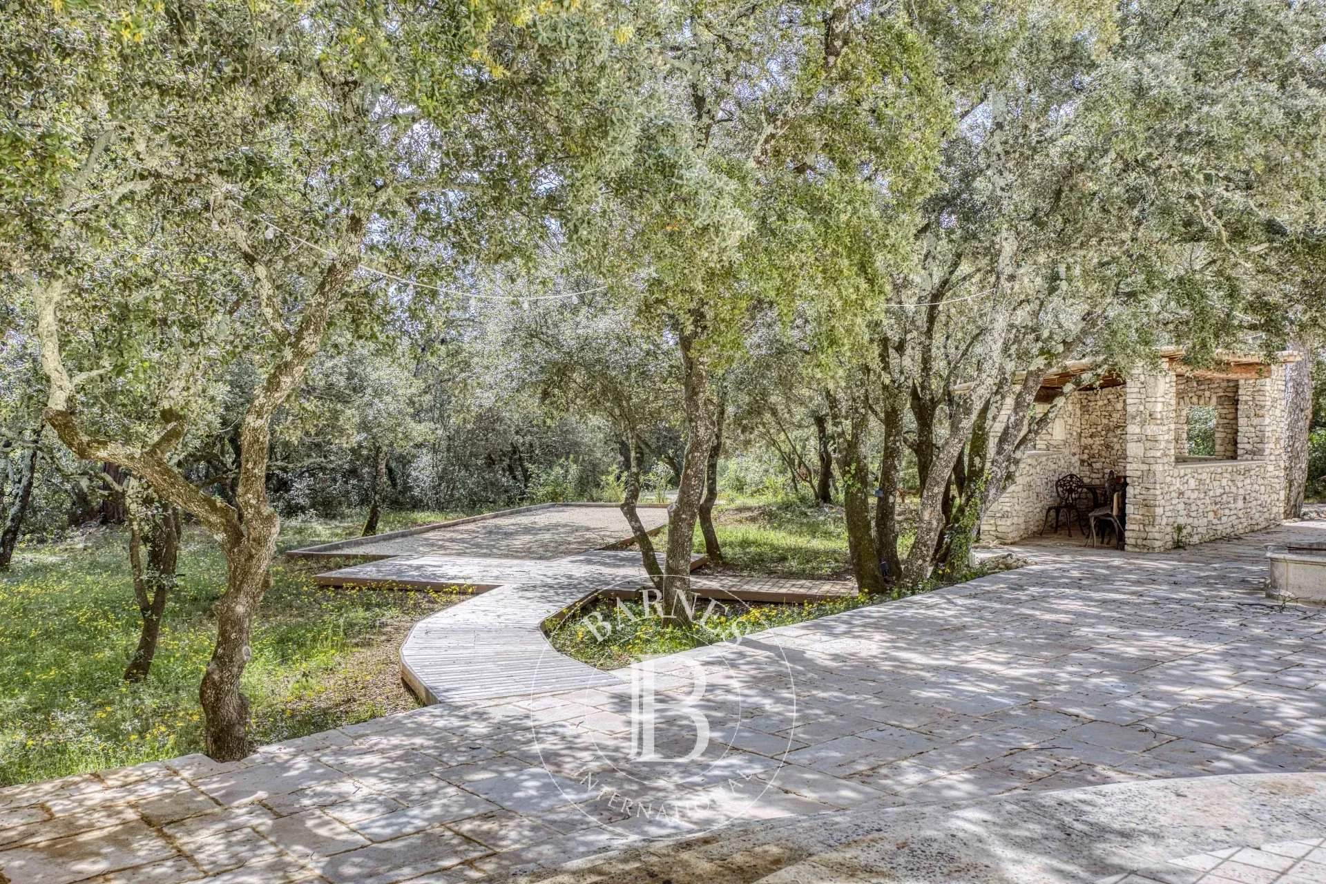 Suze-la-Rousse  - Maison 30 Pièces 11 Chambres - picture 4