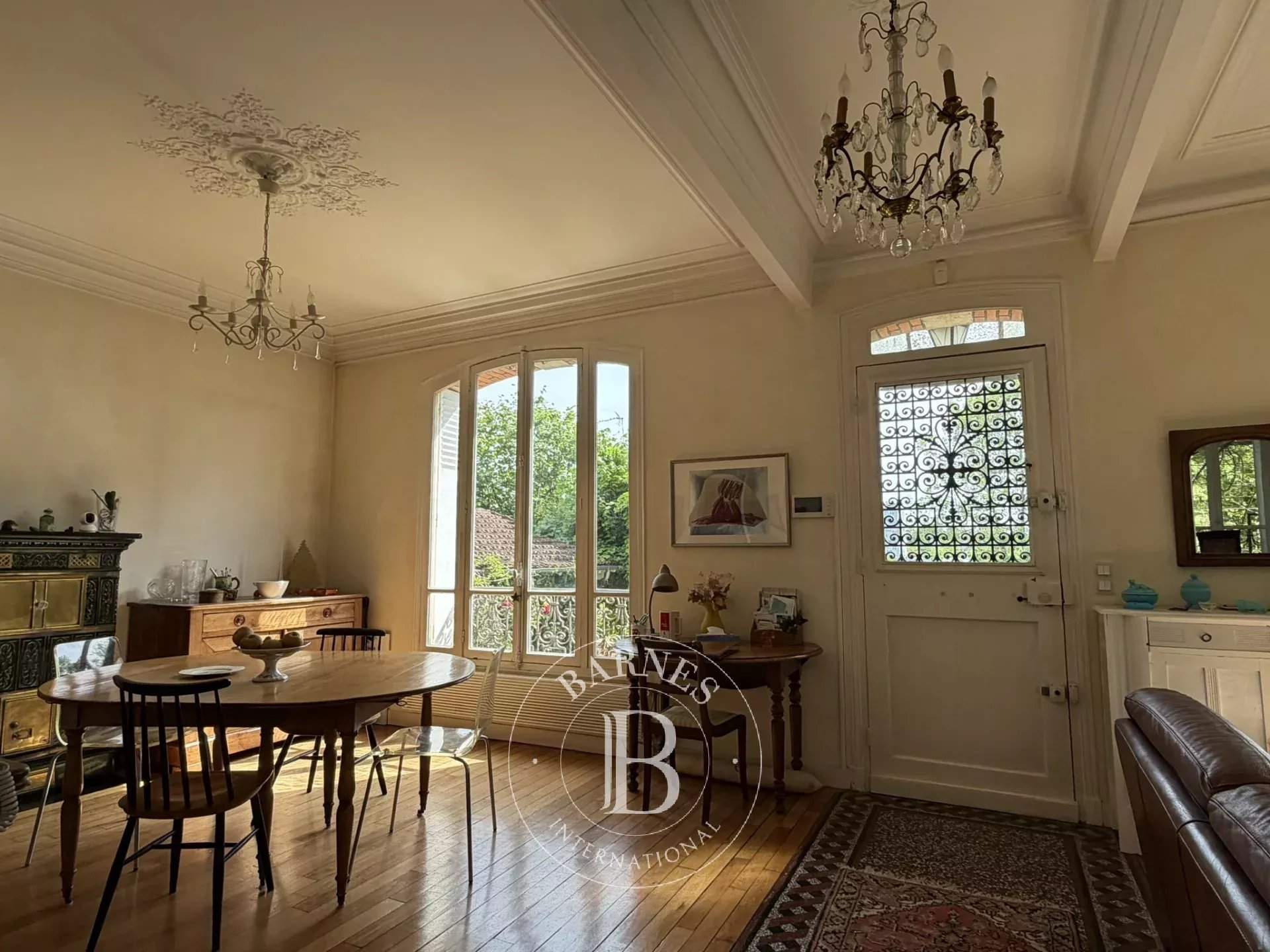 Épinay-sur-Orge  - Maison 8 Pi&egrave;ces 4 Chambres - picture 2