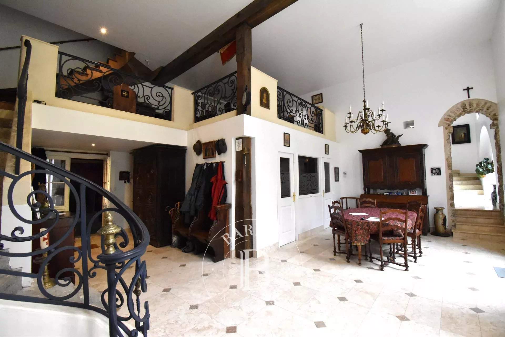 Saint-Rémy-lès-Chevreuse  - Maison 15 Pi&egrave;ces 11 Chambres - picture 8