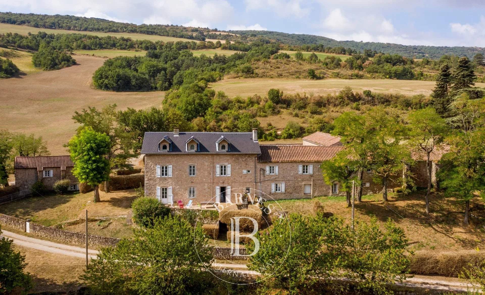 Saint-Affrique  - Property 8 Bedrooms - picture 7