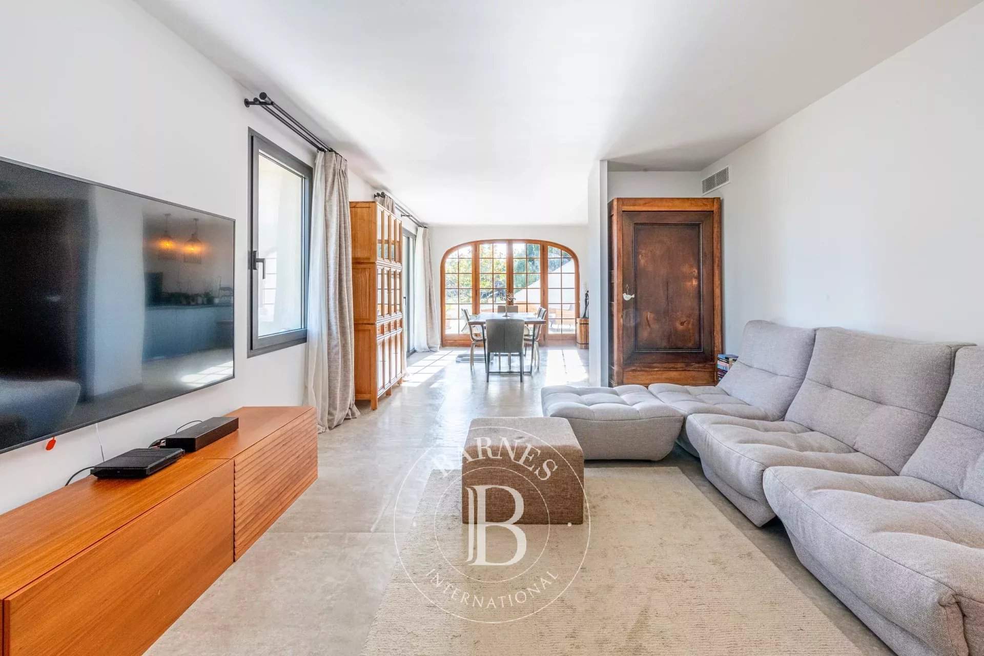 Flayosc  - Property 5 Bedrooms - picture 6