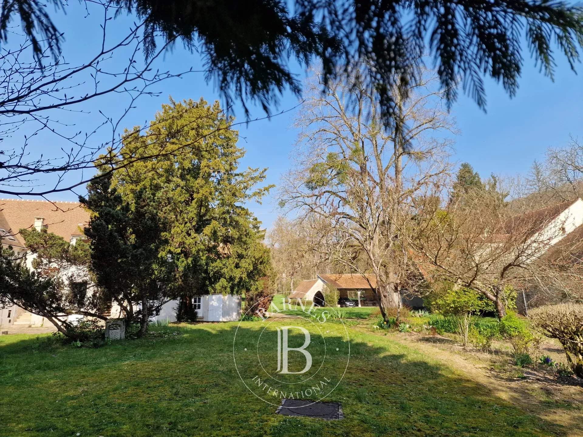 Chevreuse  - Maison 17 Pi&egrave;ces 9 Chambres - picture 2