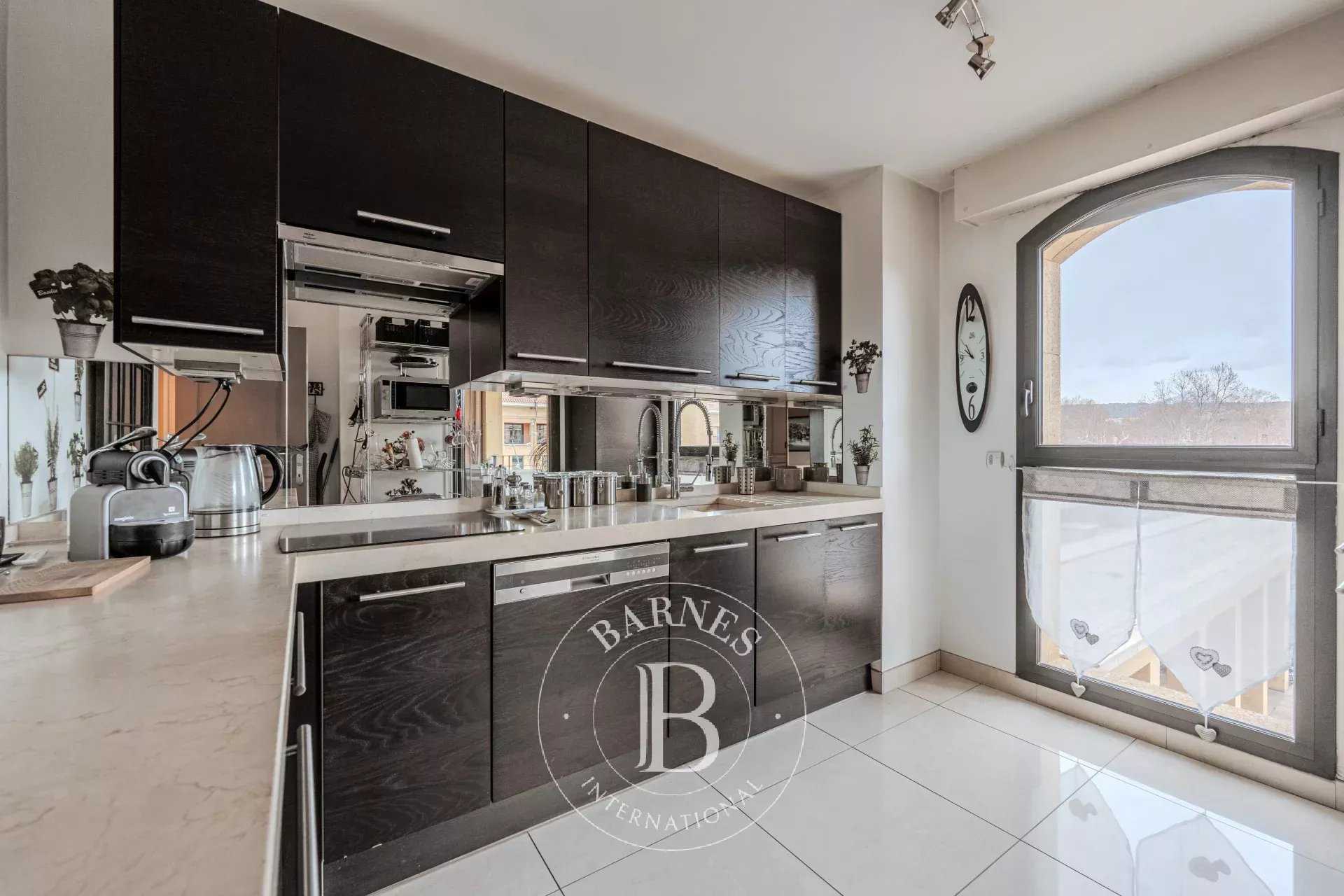 Aix-en-Provence  - Apartment 2 Bedrooms