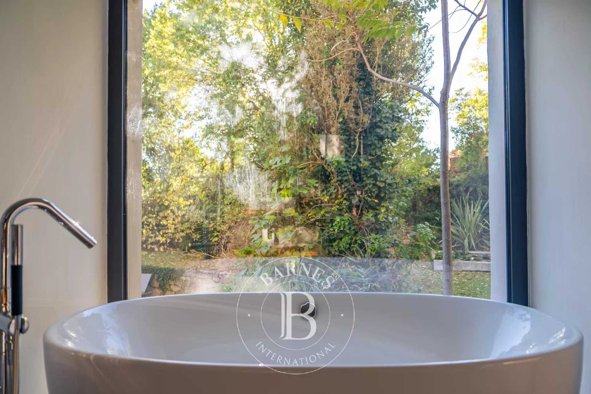 Aix-en-Provence  - House 4 Bedrooms