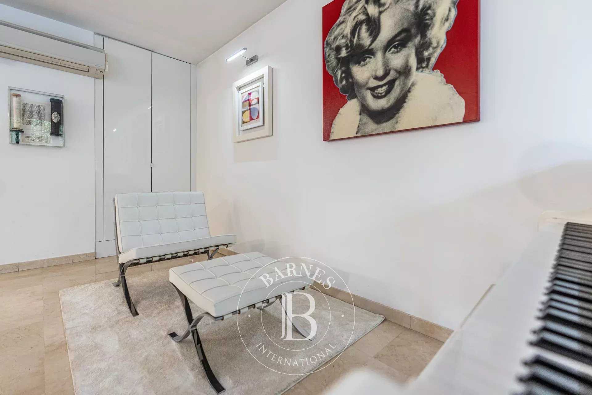 Aix-en-Provence  - House 6 Bedrooms