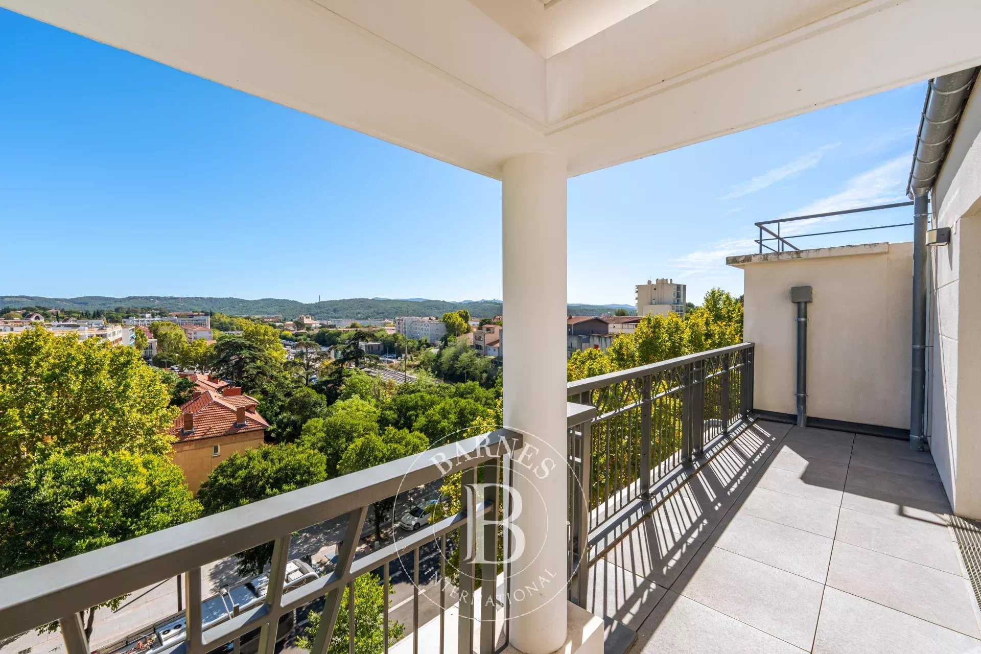 Aix-en-Provence  - Apartment 3 Bedrooms