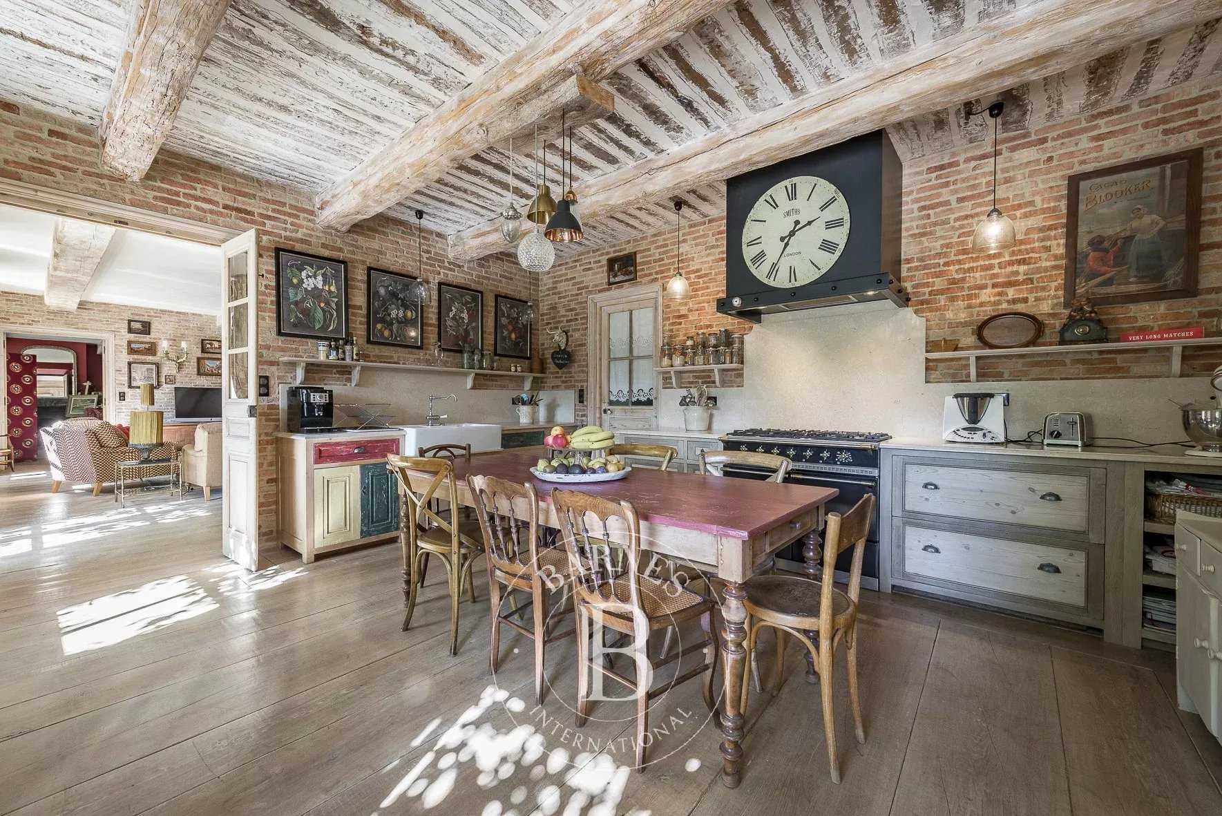 Aix-en-Provence  - Mas 5 Bedrooms