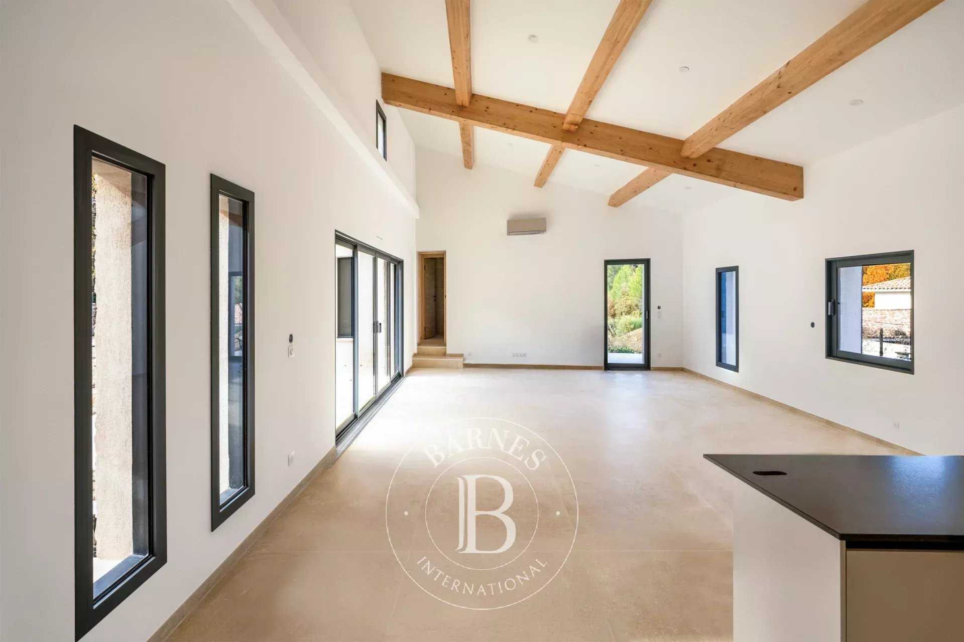 Aix-en-Provence  - Maison 11 Pièces 7 Chambres