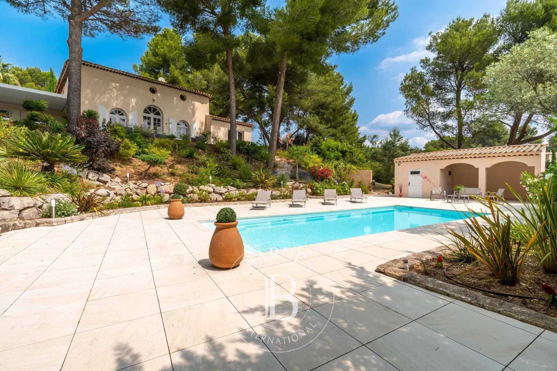 Aix-en-Provence  - Casa 8 Cuartos 5 Habitaciones