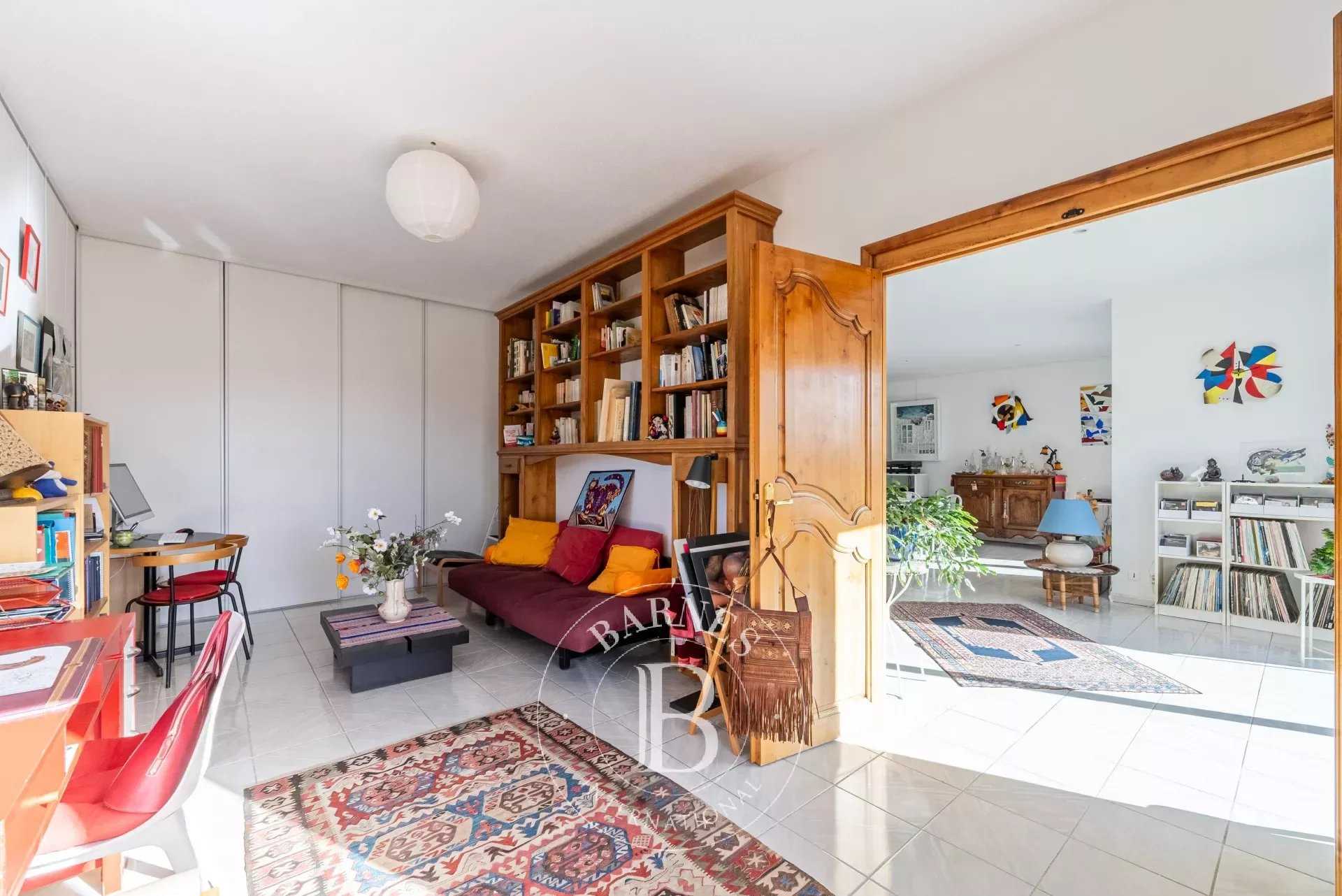 Aix-en-Provence  - Appartement 5 Pièces 4 Chambres