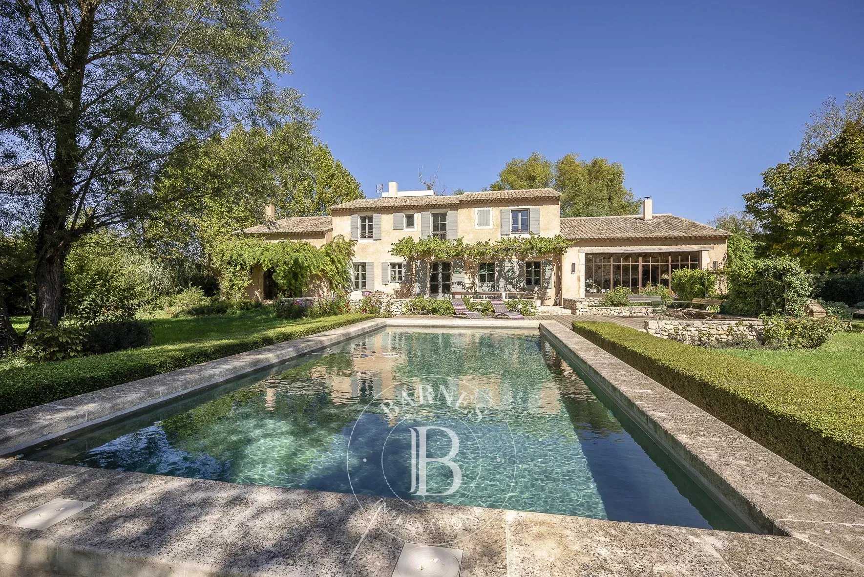 Aix-en-Provence  - Mas 5 Bedrooms