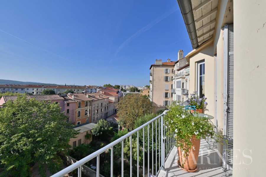 Aix-en-Provence  - Appartement 6 Pièces 3 Chambres